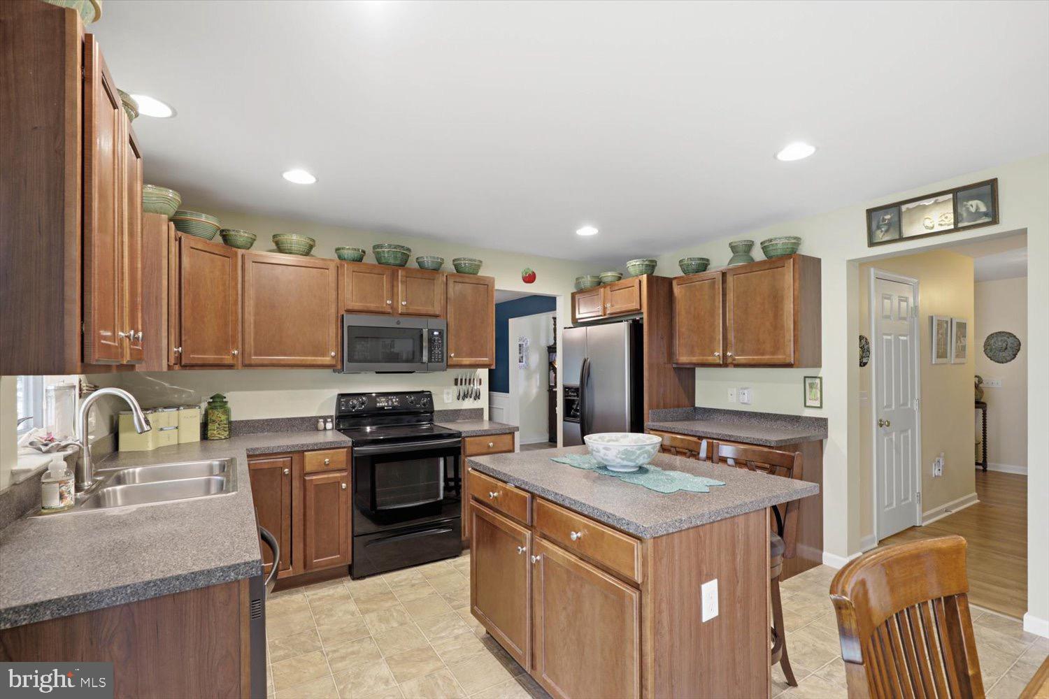 SOMERSET CROSSING - Residential