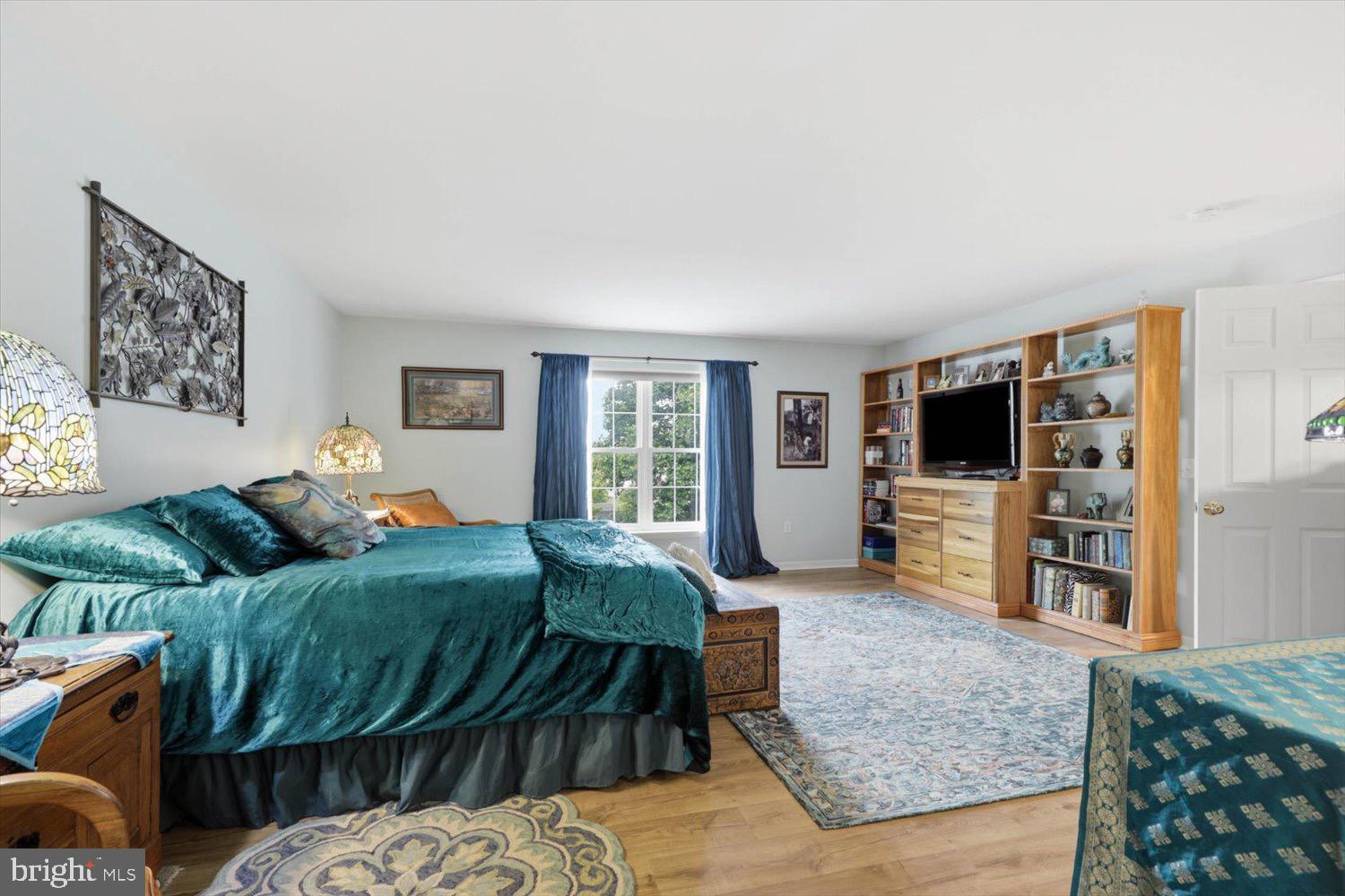 SOMERSET CROSSING - Residential
