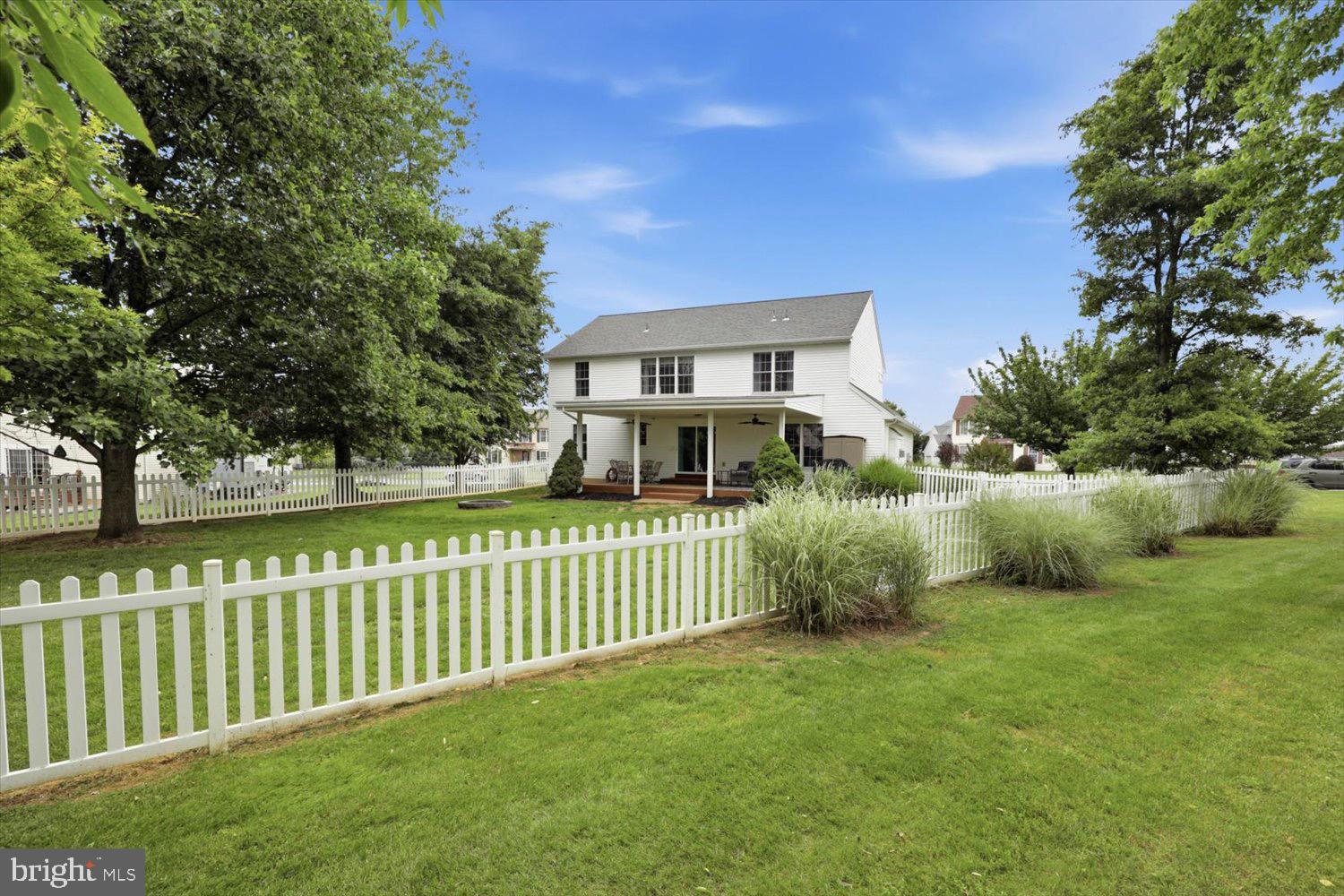 SOMERSET CROSSING - Residential