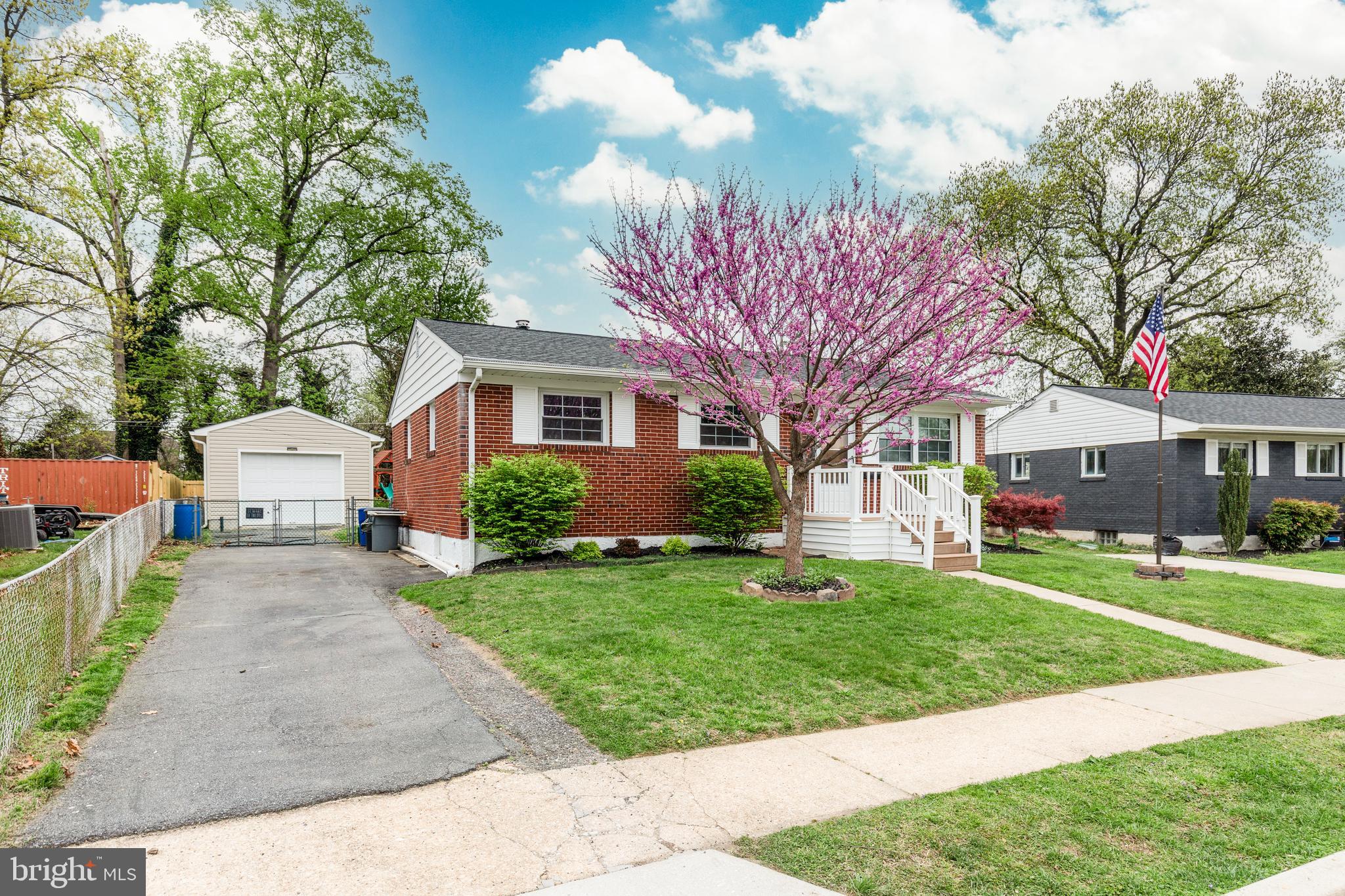 SILVER MANOR - Residential