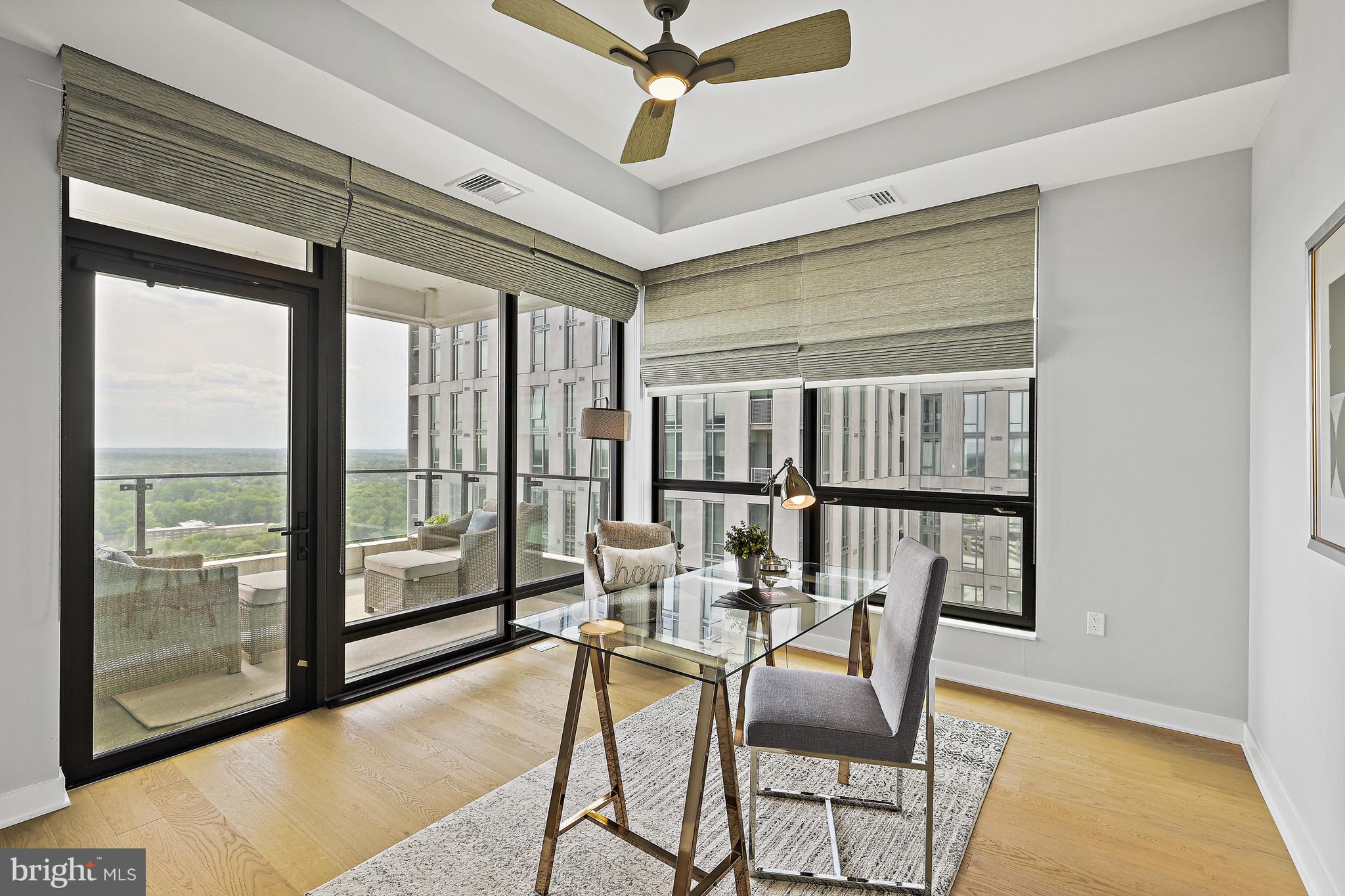 THE VERSE CONDO - Residential