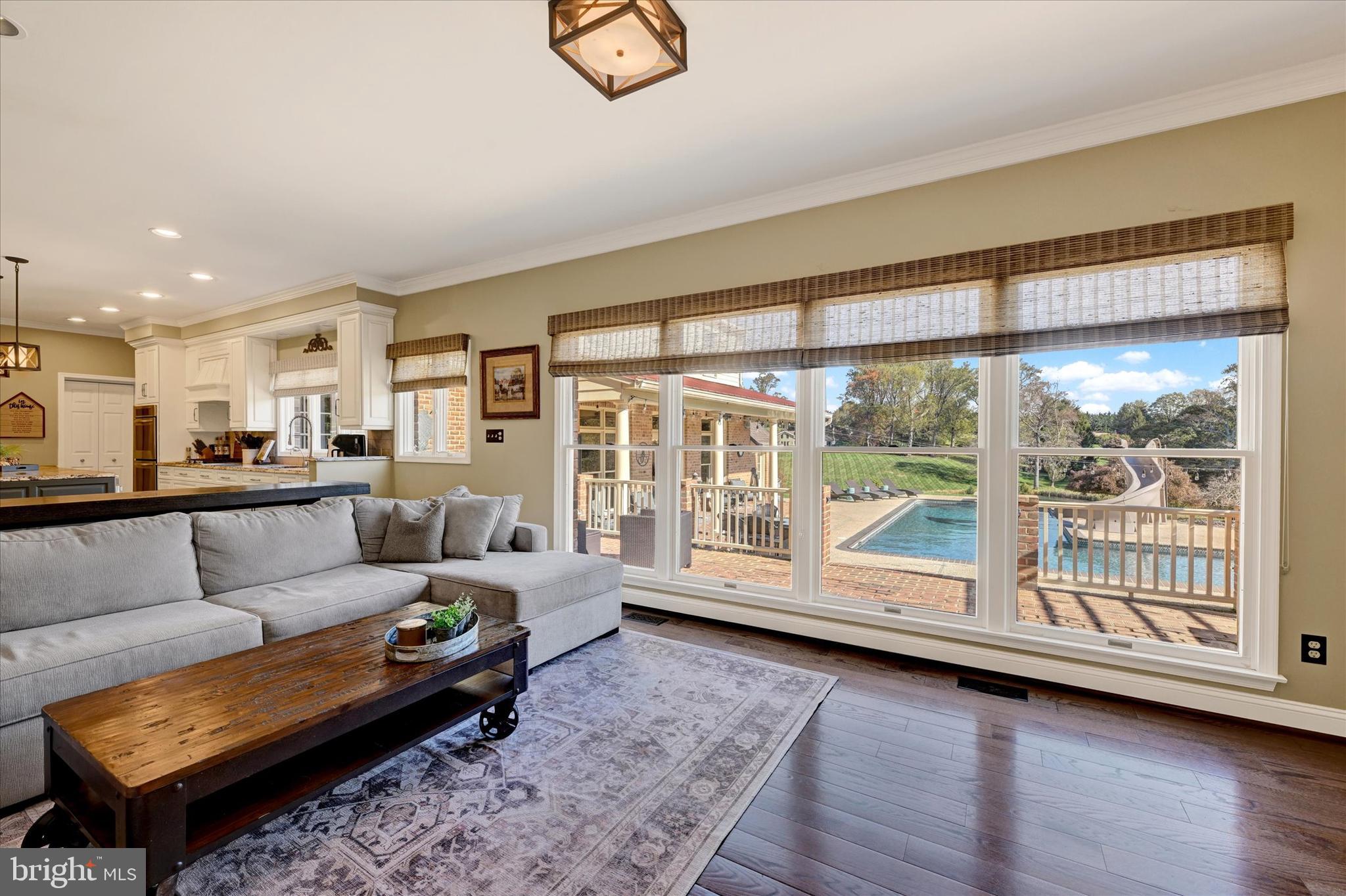 TODD LAKES - Residential