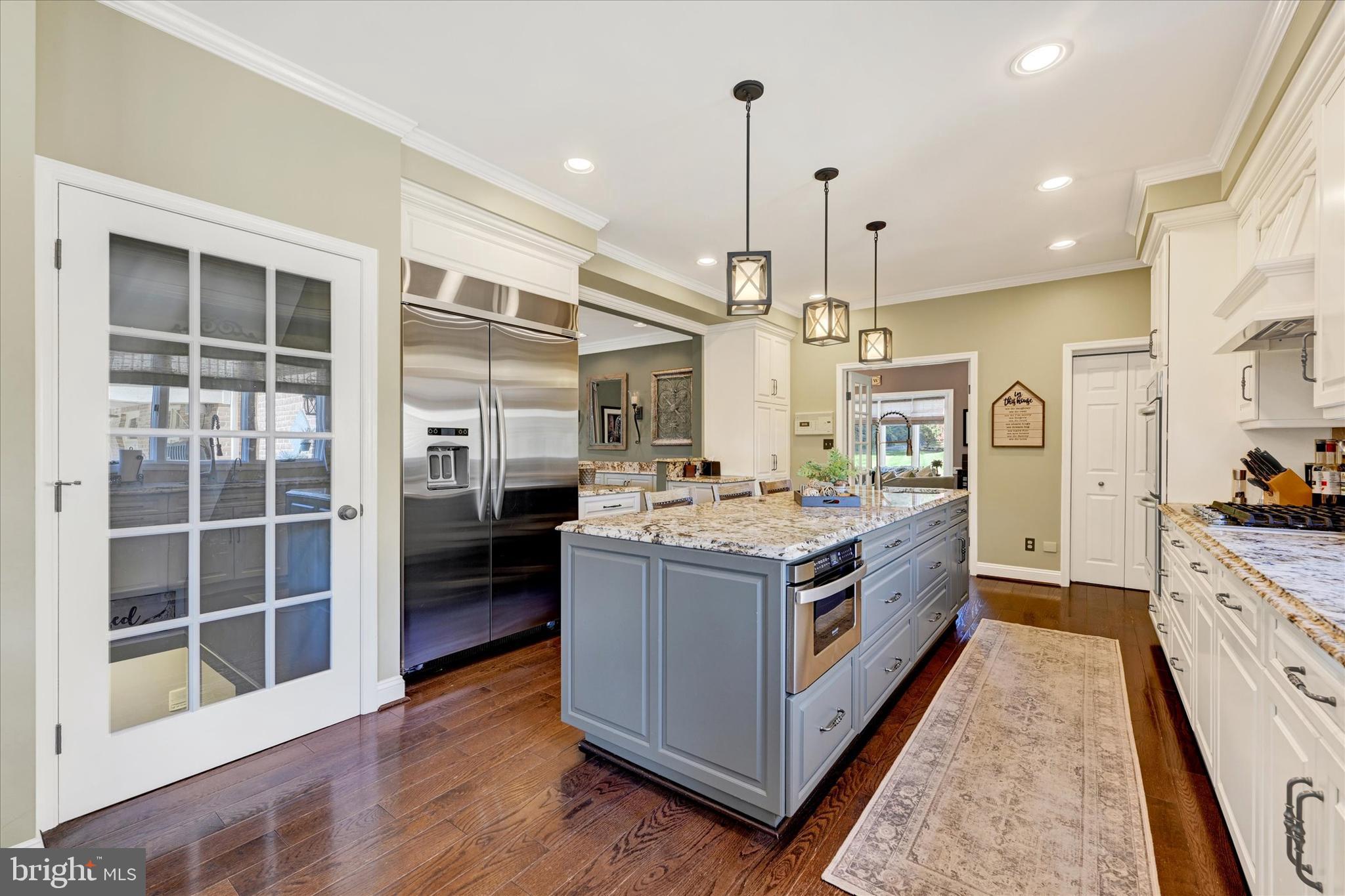TODD LAKES - Residential