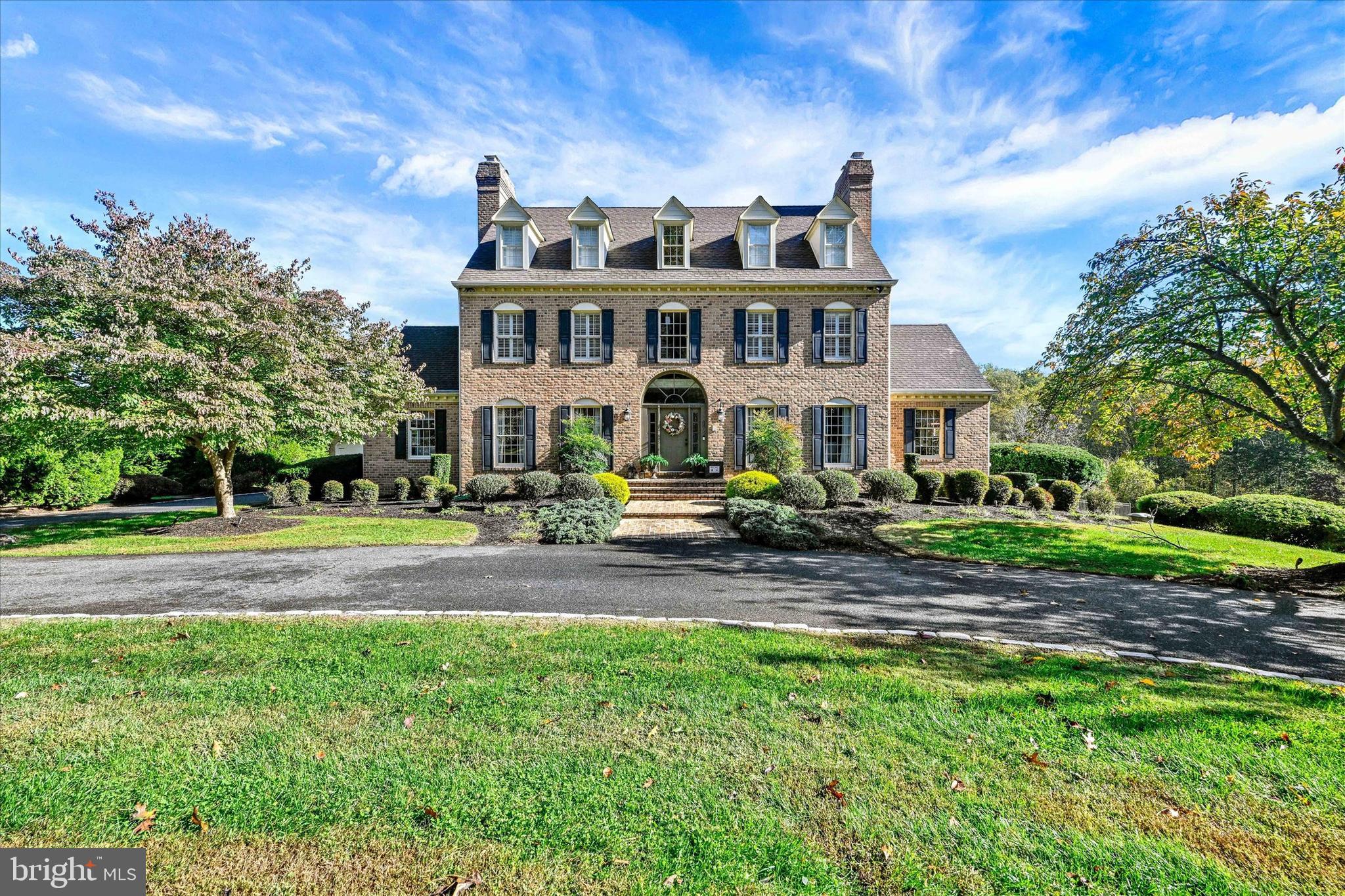 TODD LAKES - Residential
