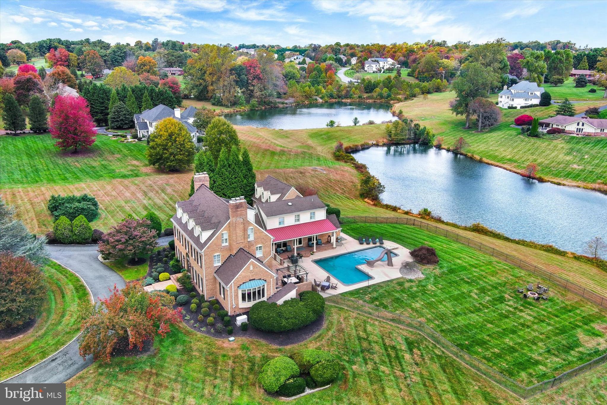 TODD LAKES - Residential