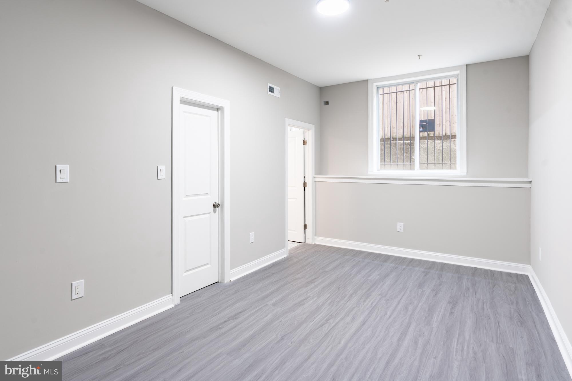 TEMPLE UNIVERSITY - Residential Lease