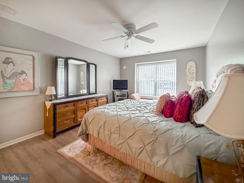 DELAIRE LANDING - Residential