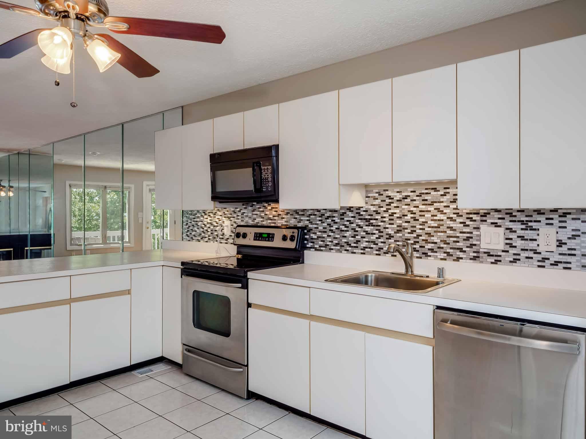 CHESAPEAKE STATION - Residential Lease