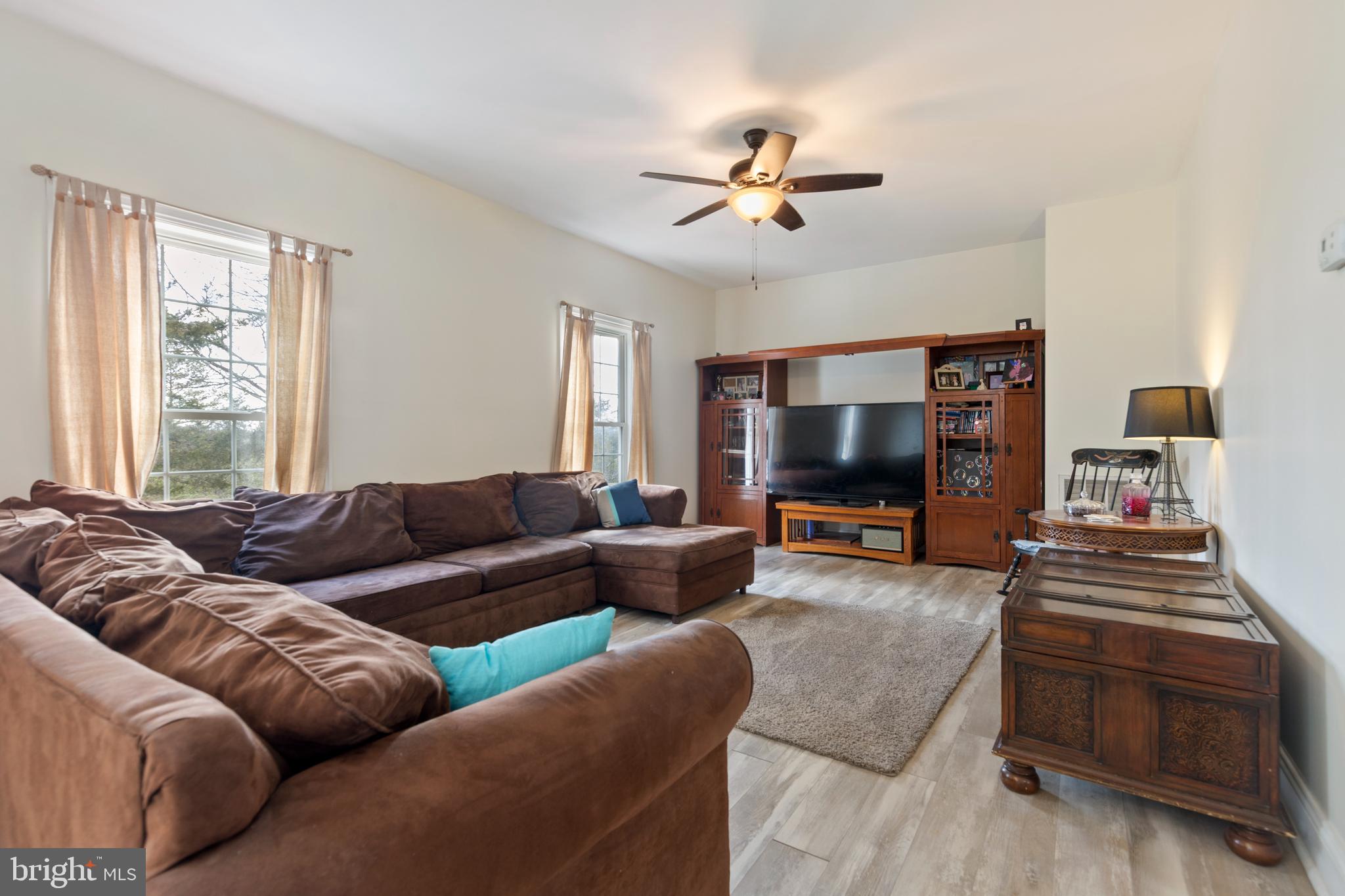 CHESTNUT GROVE ESTATES - Residential