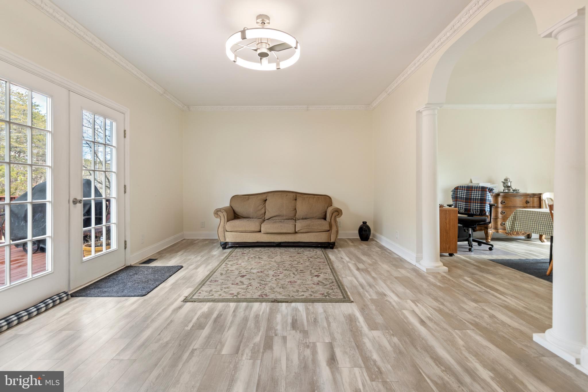 CHESTNUT GROVE ESTATES - Residential