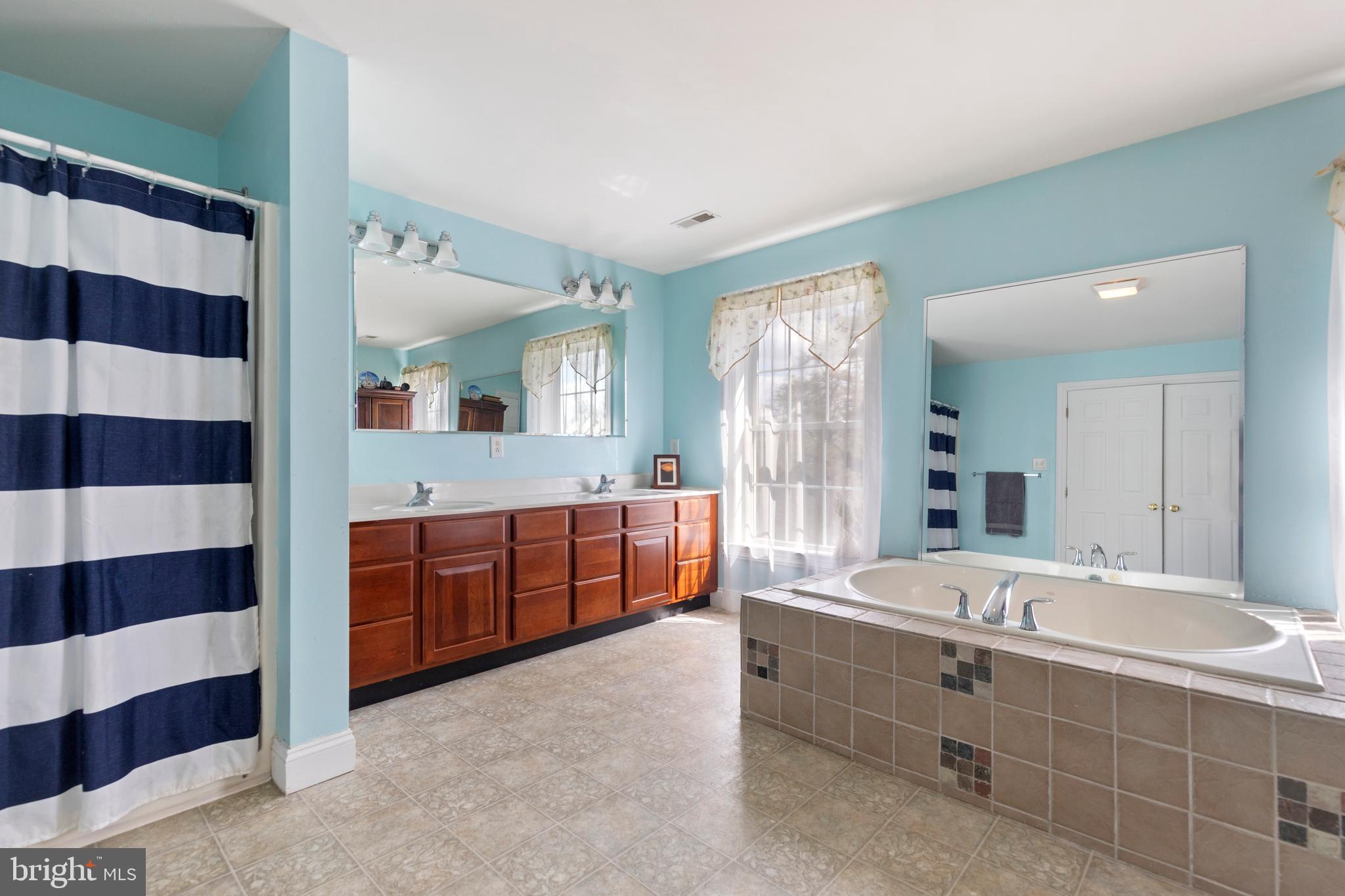 CHESTNUT GROVE ESTATES - Residential