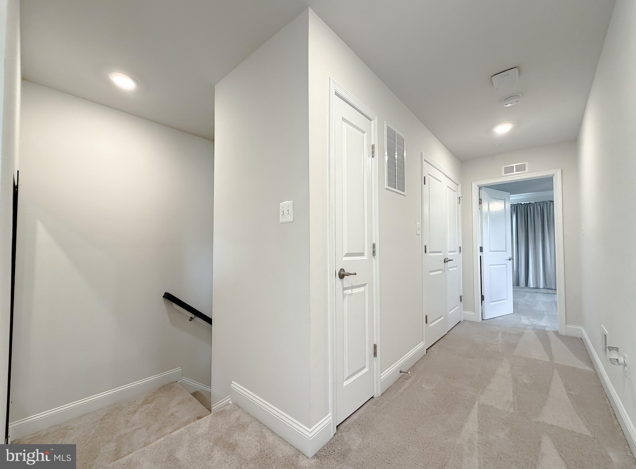 THE WOODS AT MYRTLE POINT - Residential