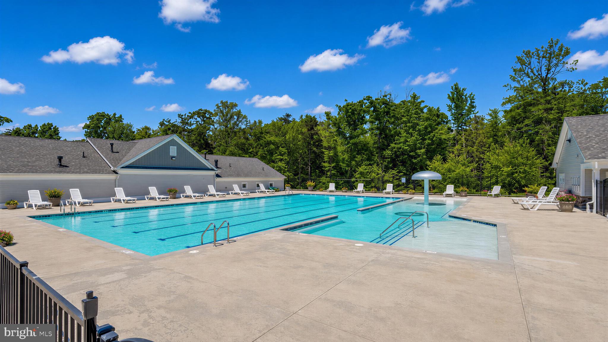 THE WOODS AT MYRTLE POINT - Residential