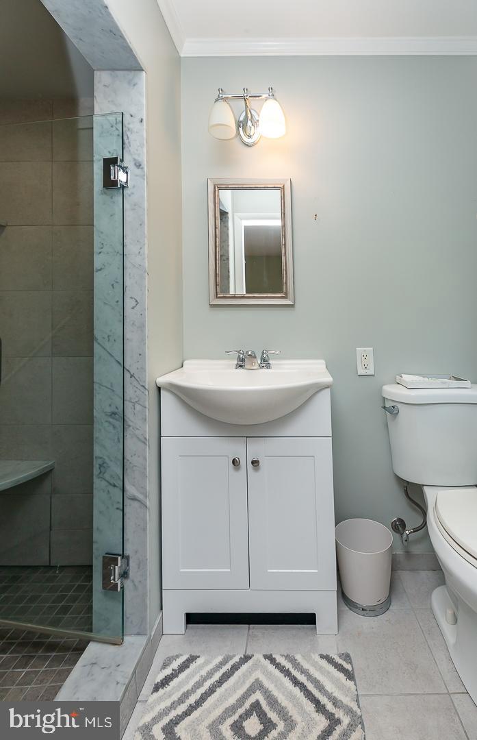 MERWOOD PARK - Residential Lease