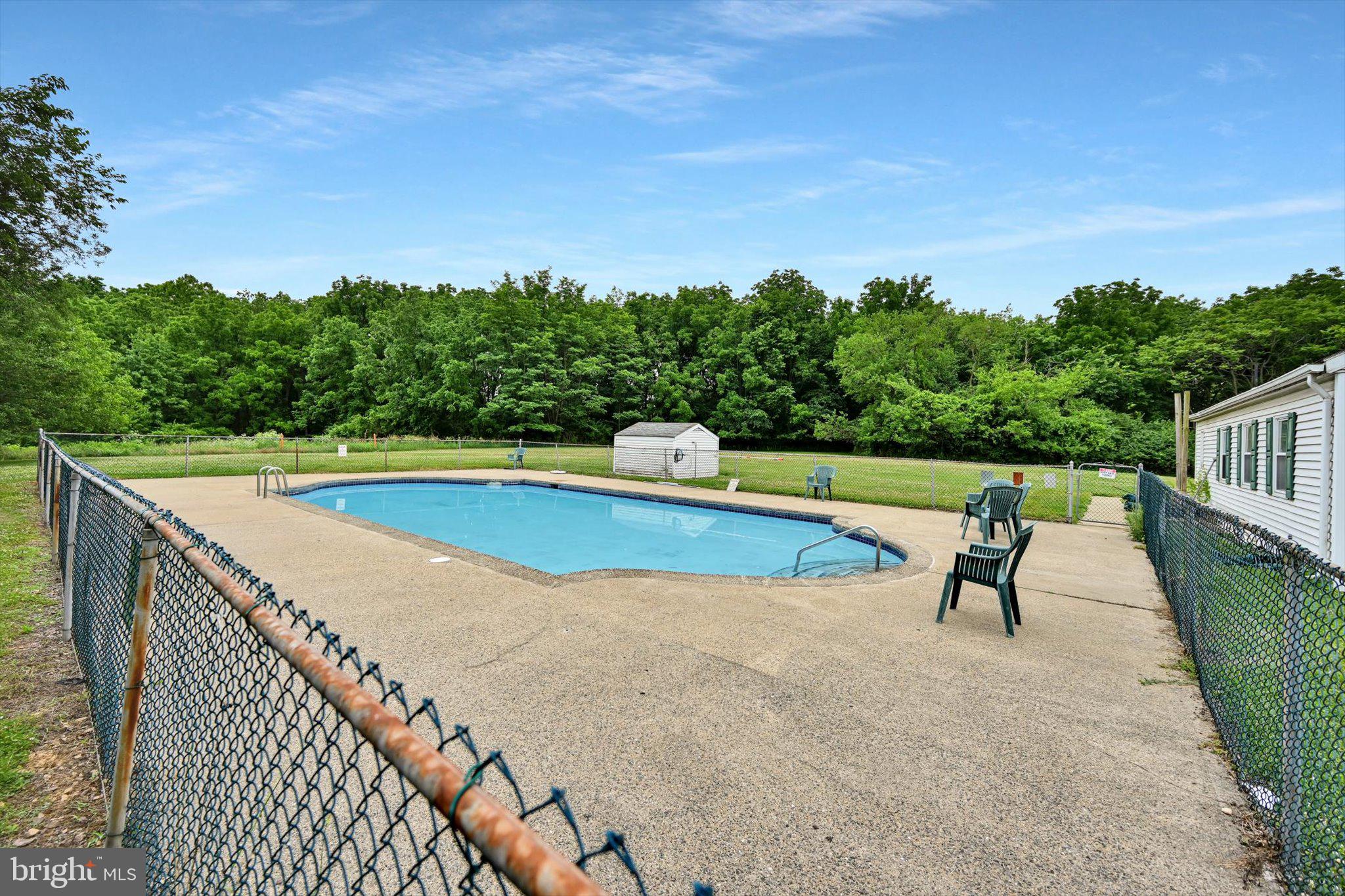SHREINER VILLAGE - Residential