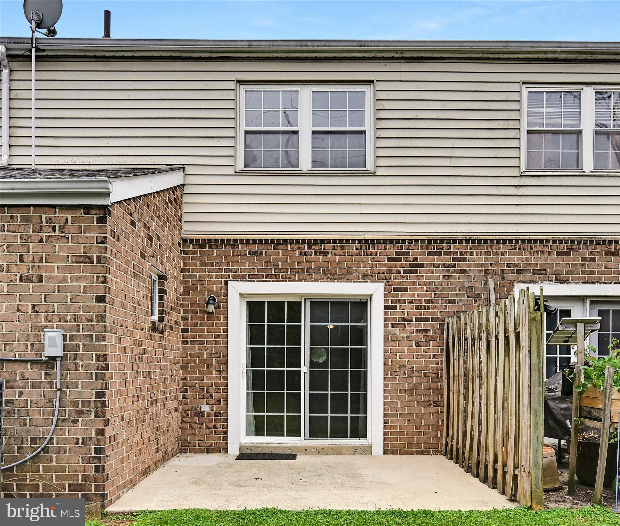 SHREINER VILLAGE - Residential