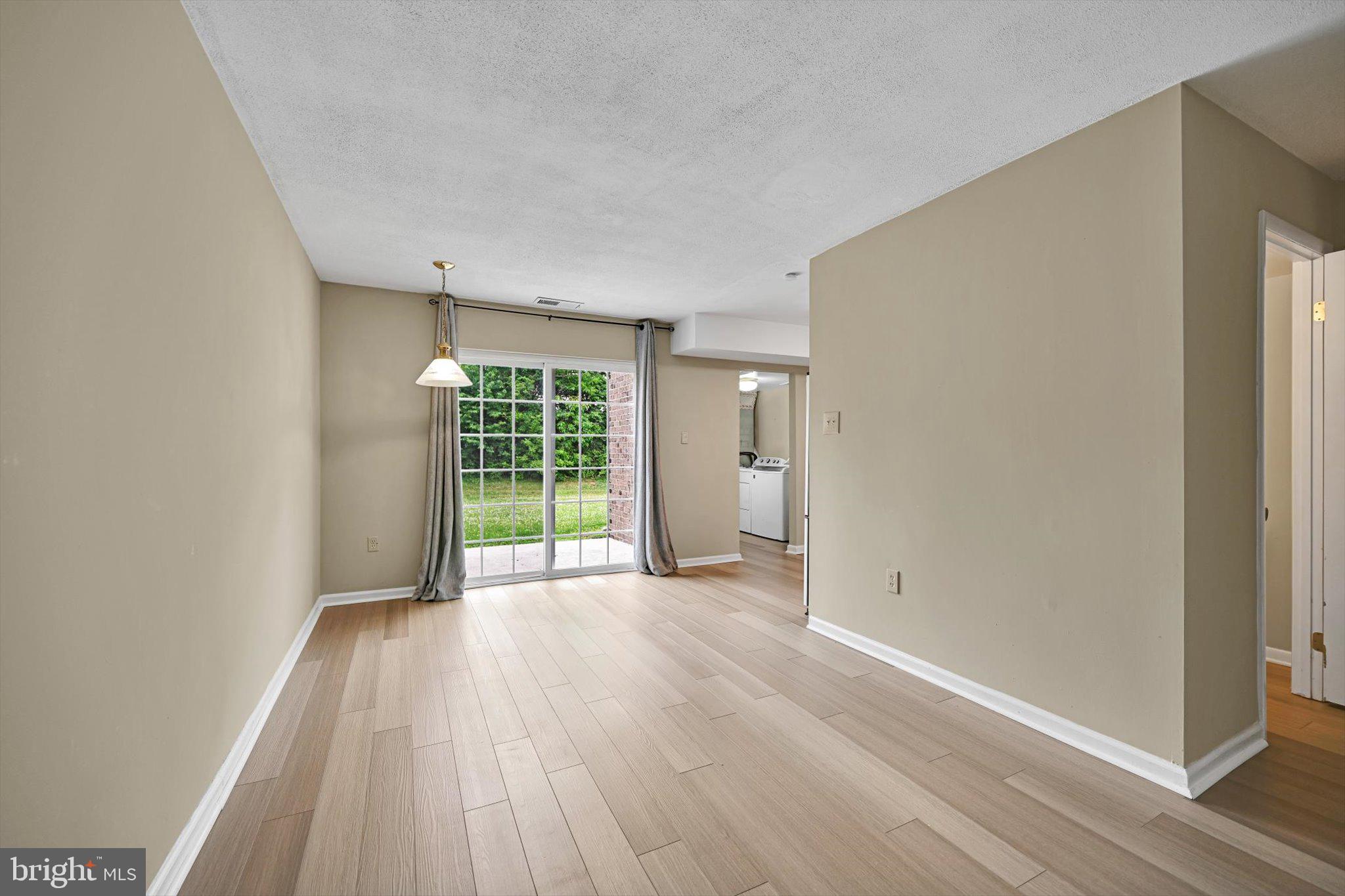 SHREINER VILLAGE - Residential
