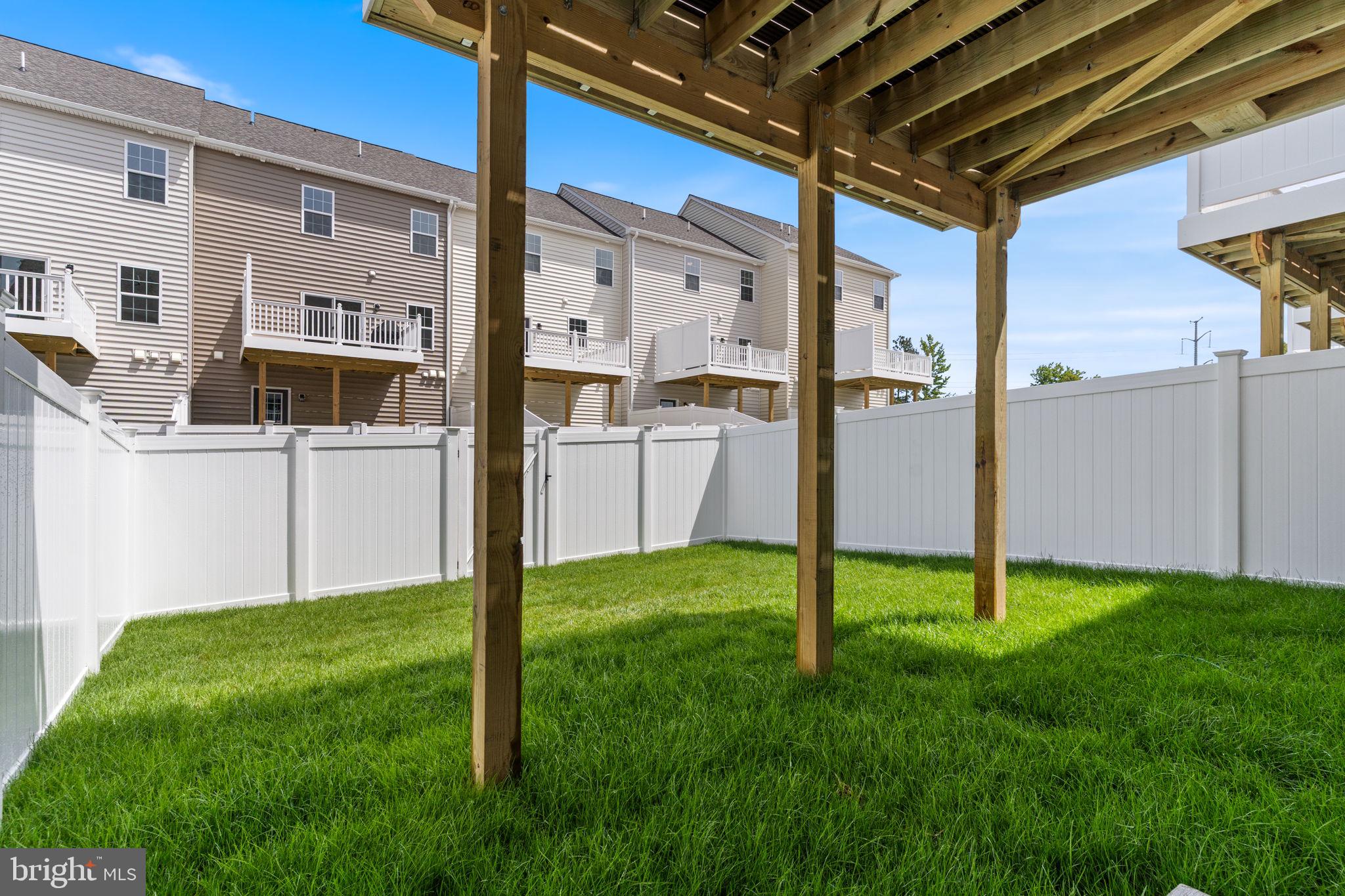 MEADOWS AT TOWN RUN II - Residential