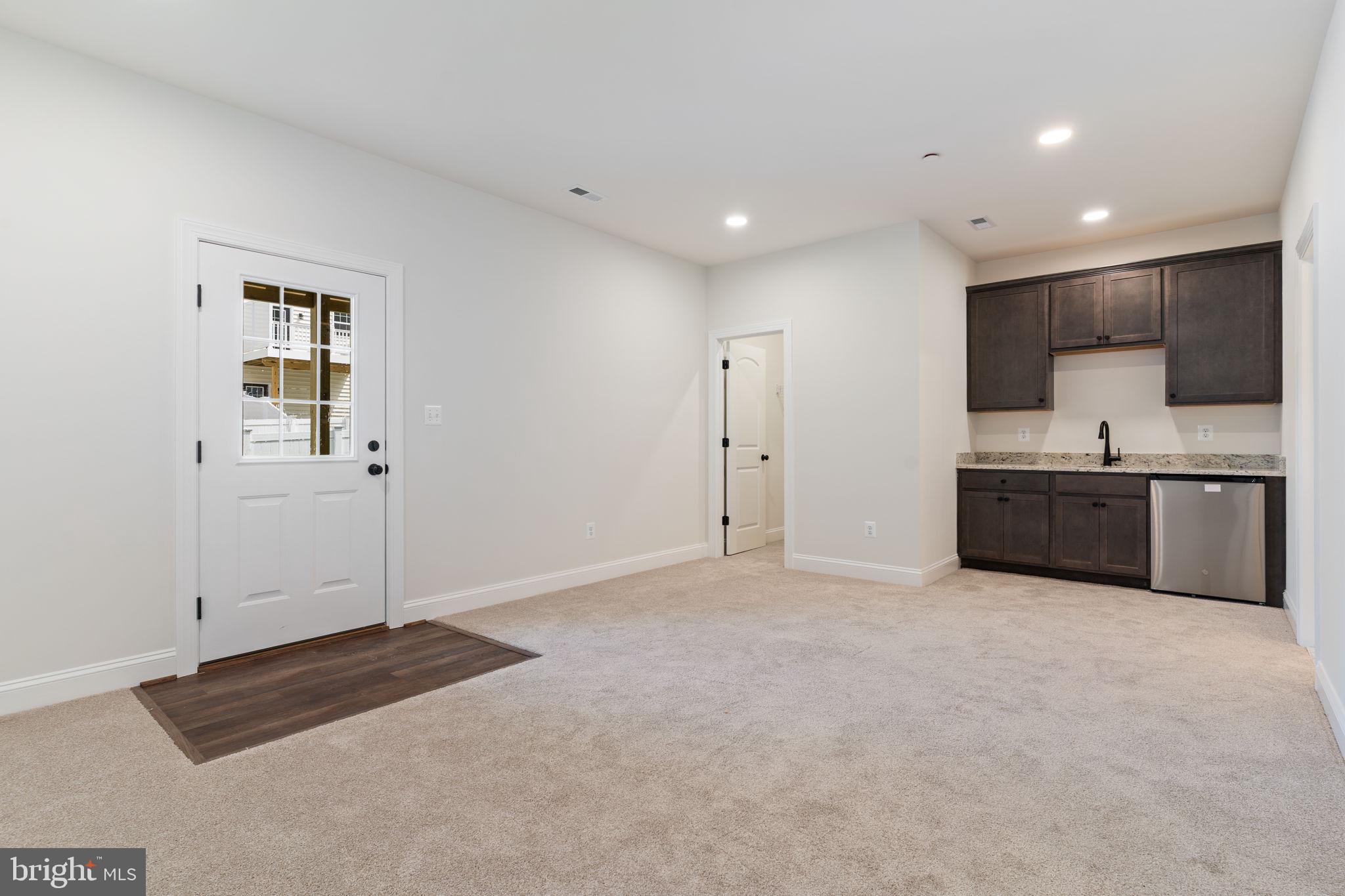MEADOWS AT TOWN RUN II - Residential
