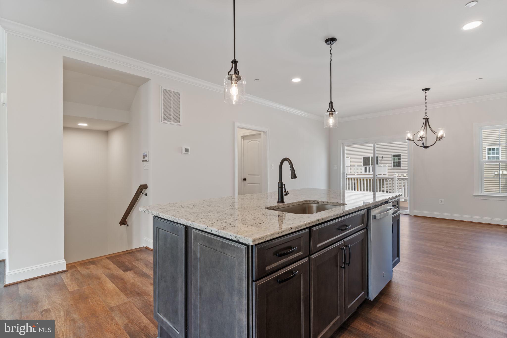 MEADOWS AT TOWN RUN II - Residential