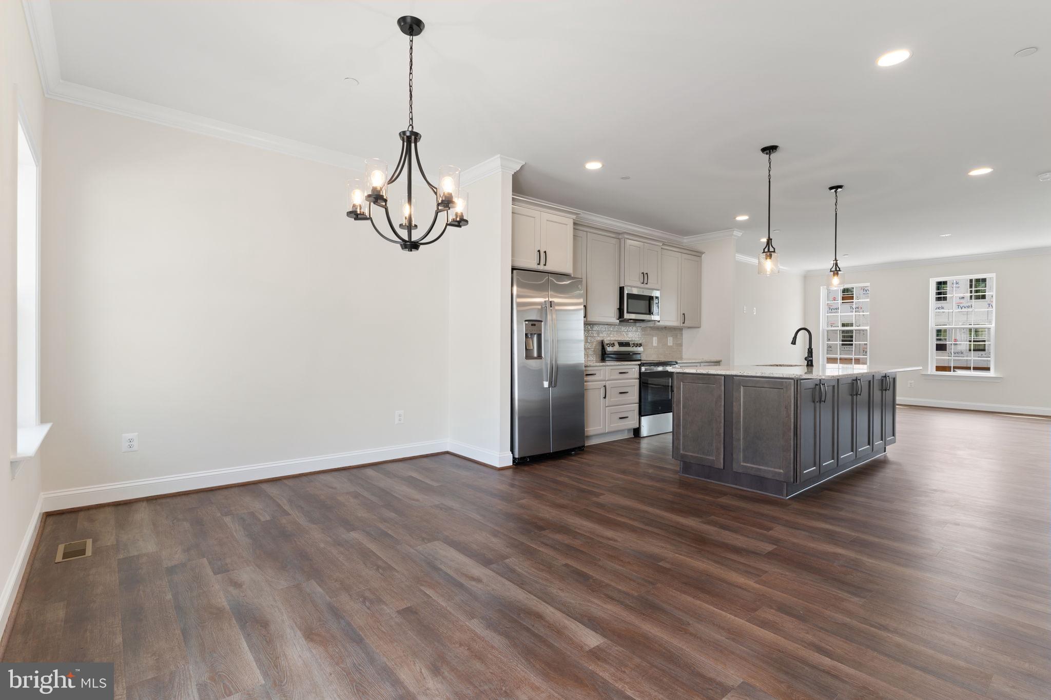MEADOWS AT TOWN RUN II - Residential