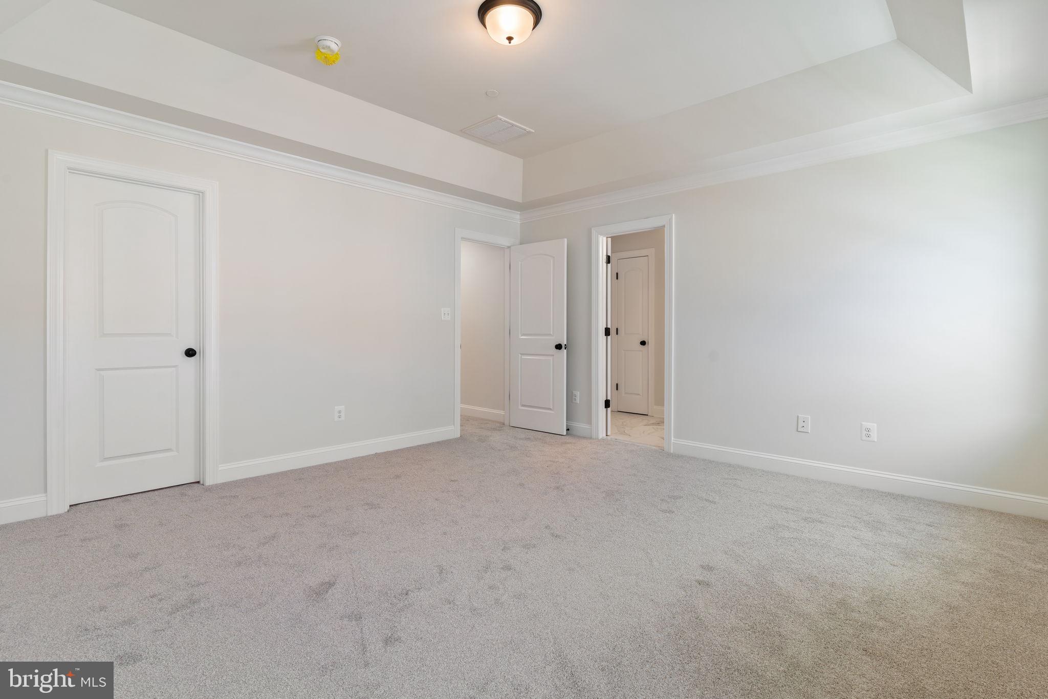 MEADOWS AT TOWN RUN II - Residential