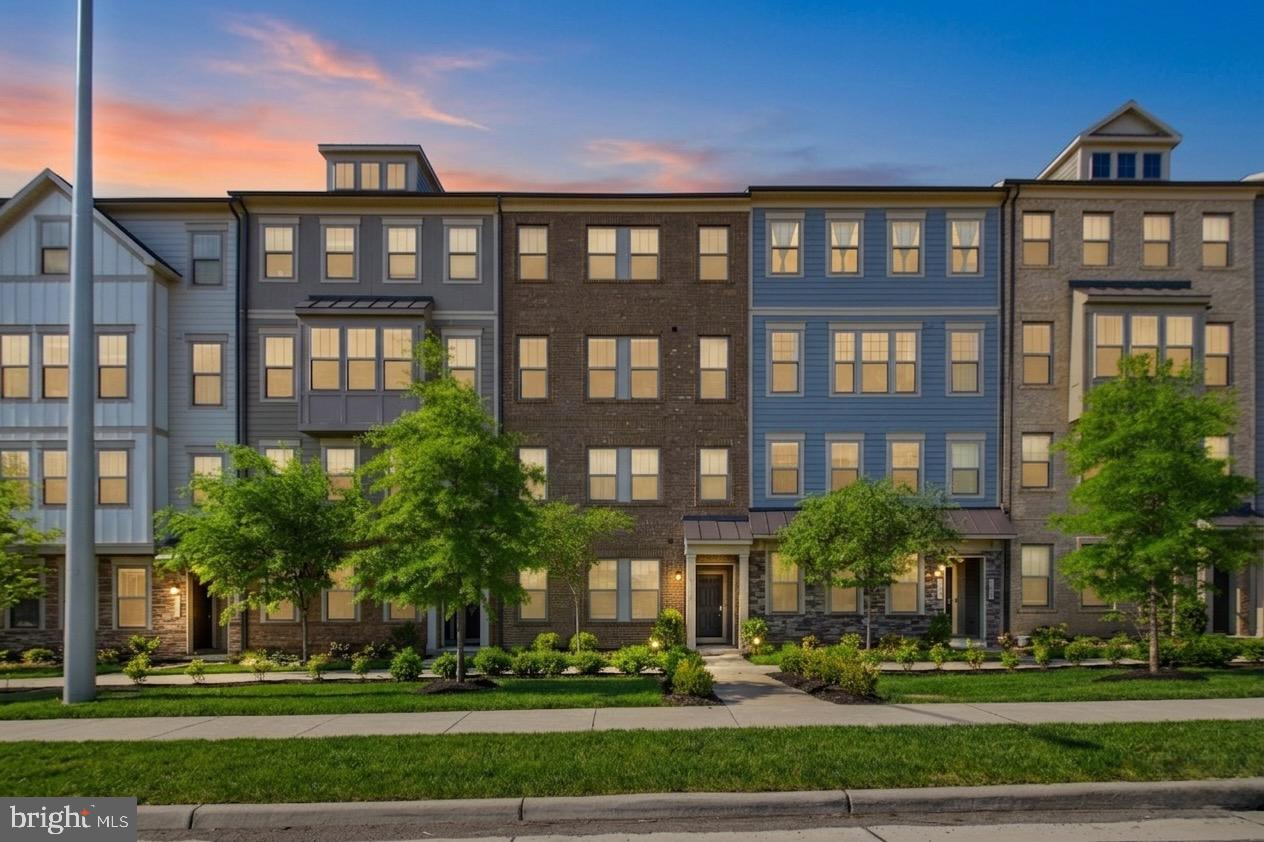 TUSCARORA VILLAGE - Residential