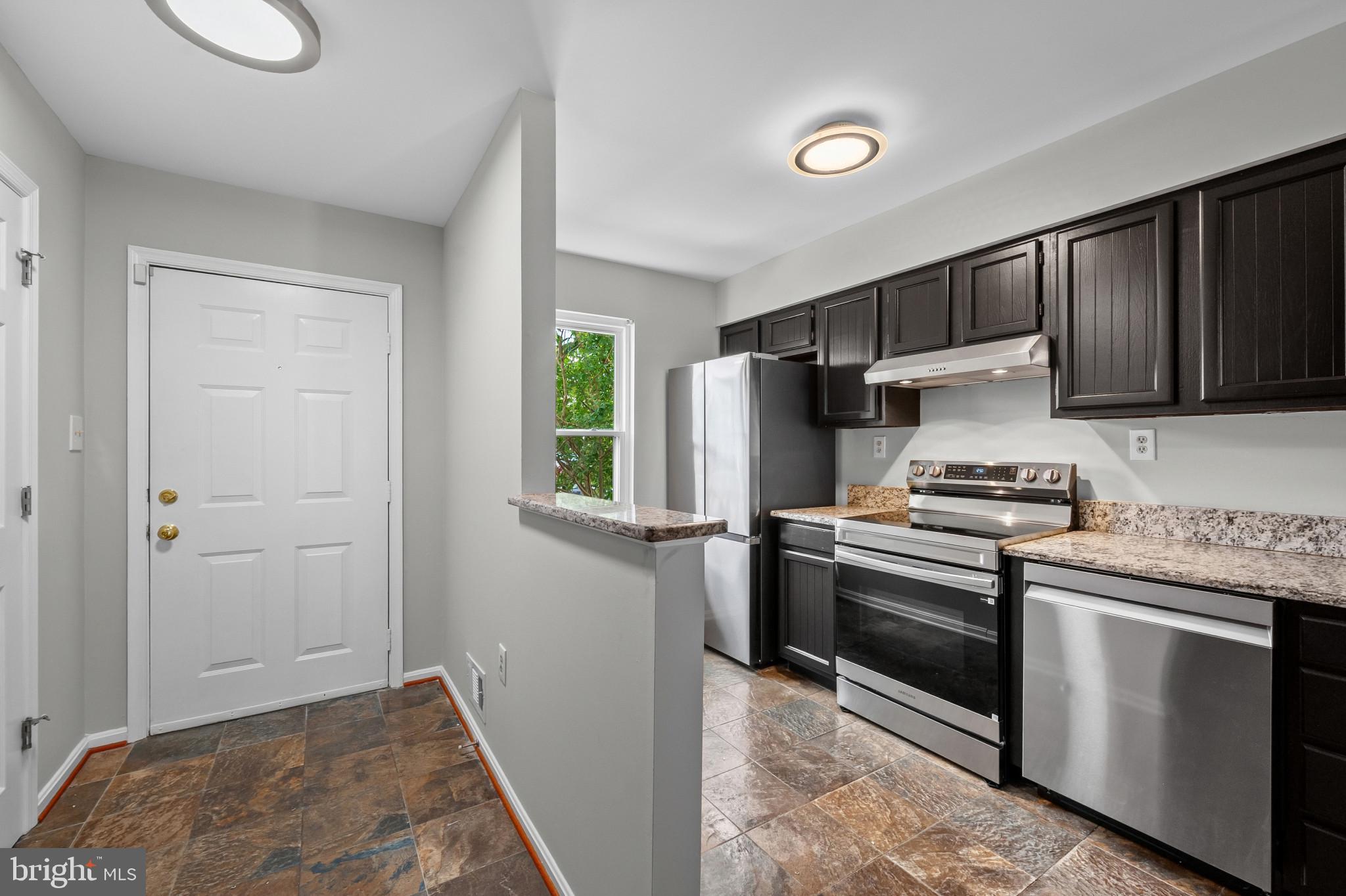 FAIRLAND - Residential