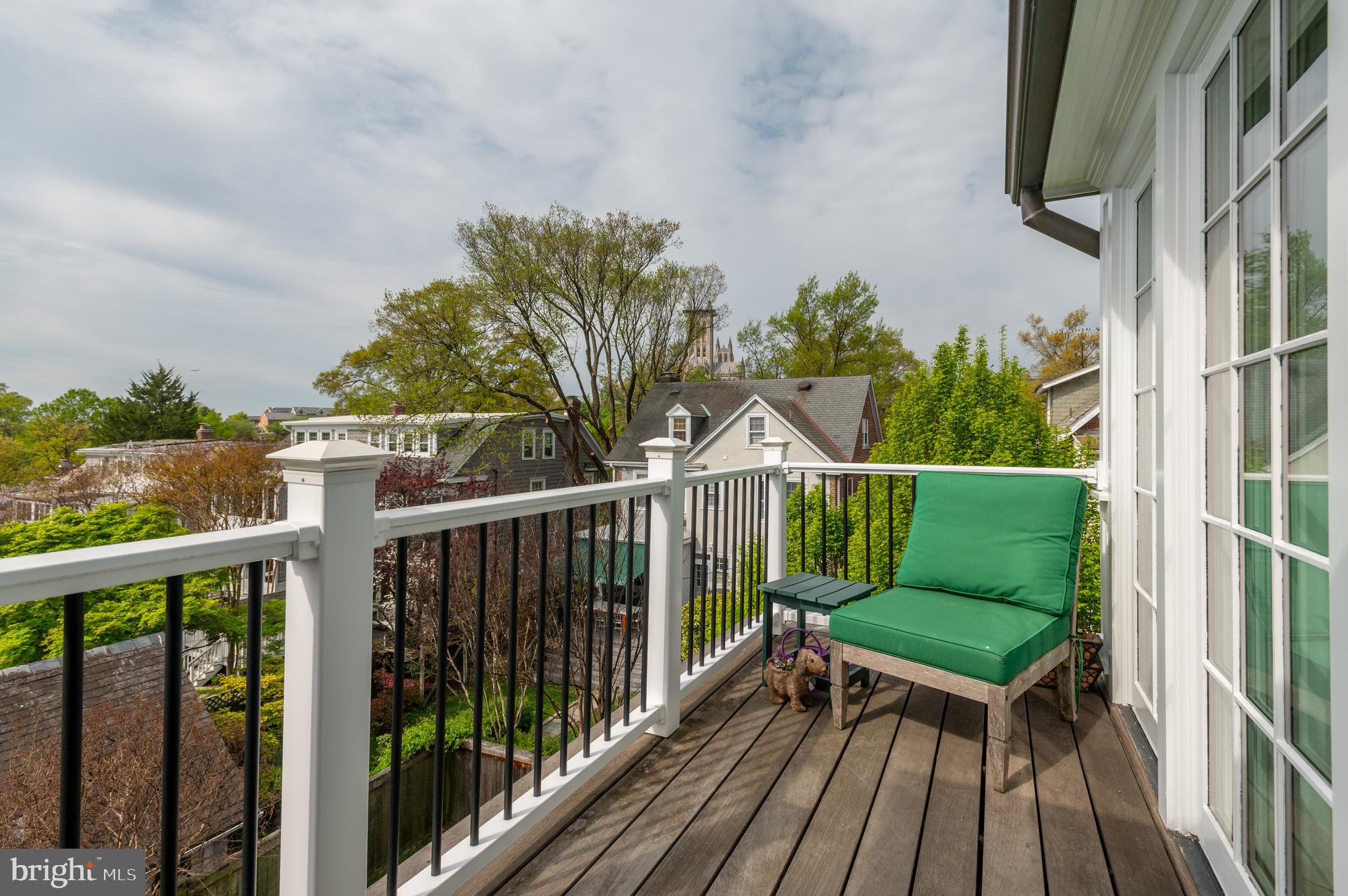 CLEVELAND PARK - Residential