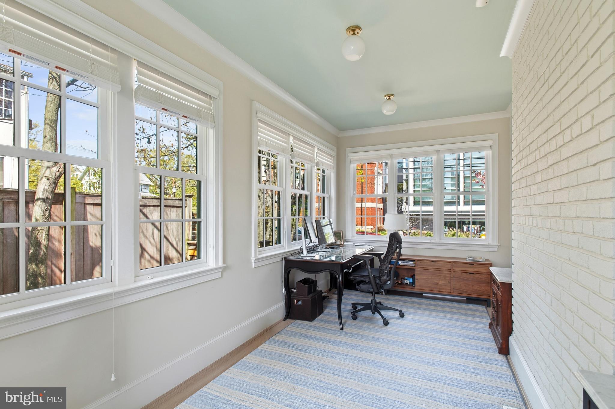 CLEVELAND PARK - Residential