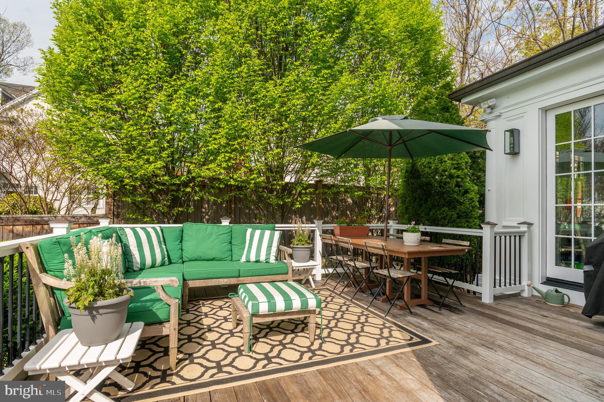 CLEVELAND PARK - Residential