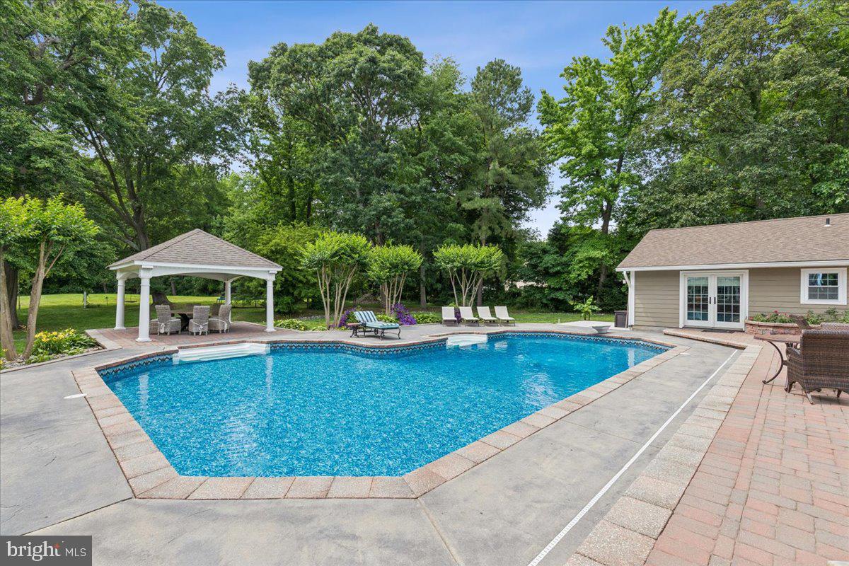 BALDWIN ESTATES - Residential