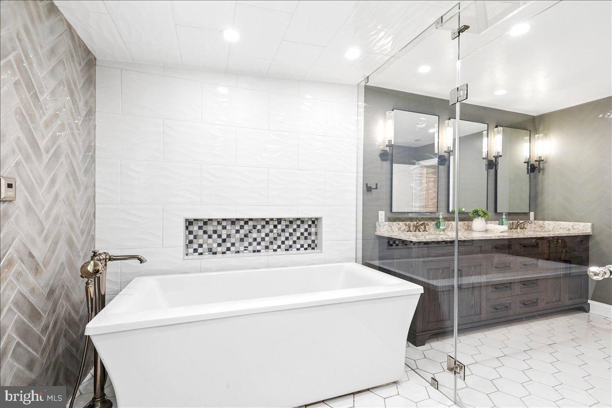 BALDWIN ESTATES - Residential