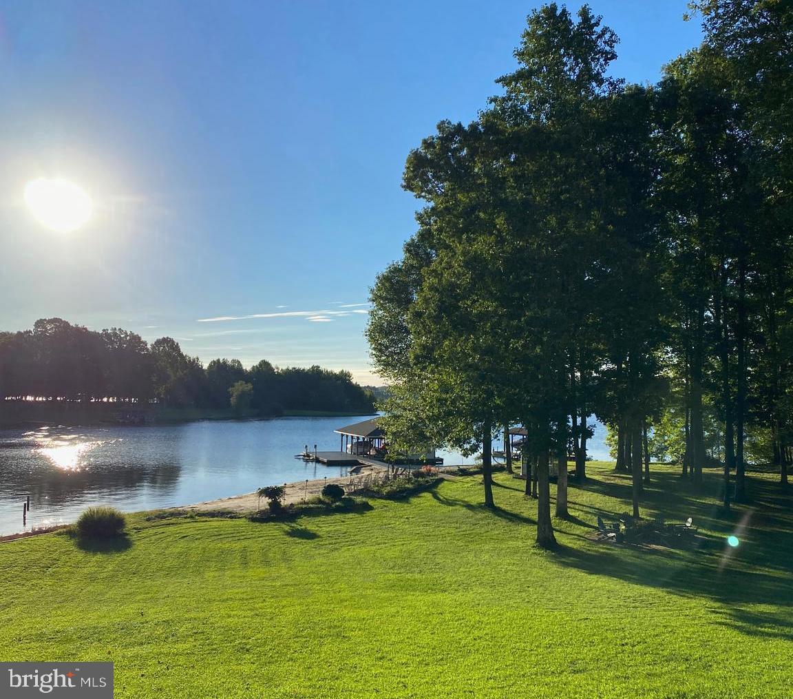 COVENANT COVE - Residential