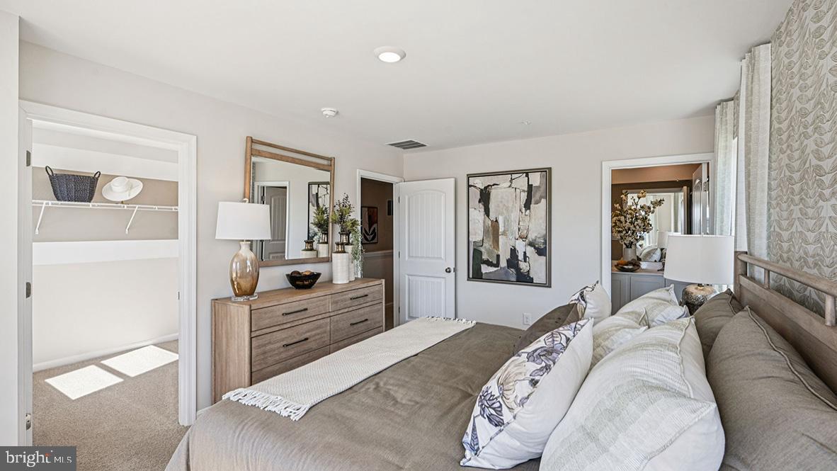 HERITAGE TRACE - Residential