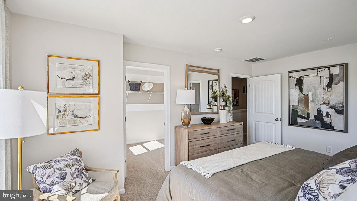 HERITAGE TRACE - Residential