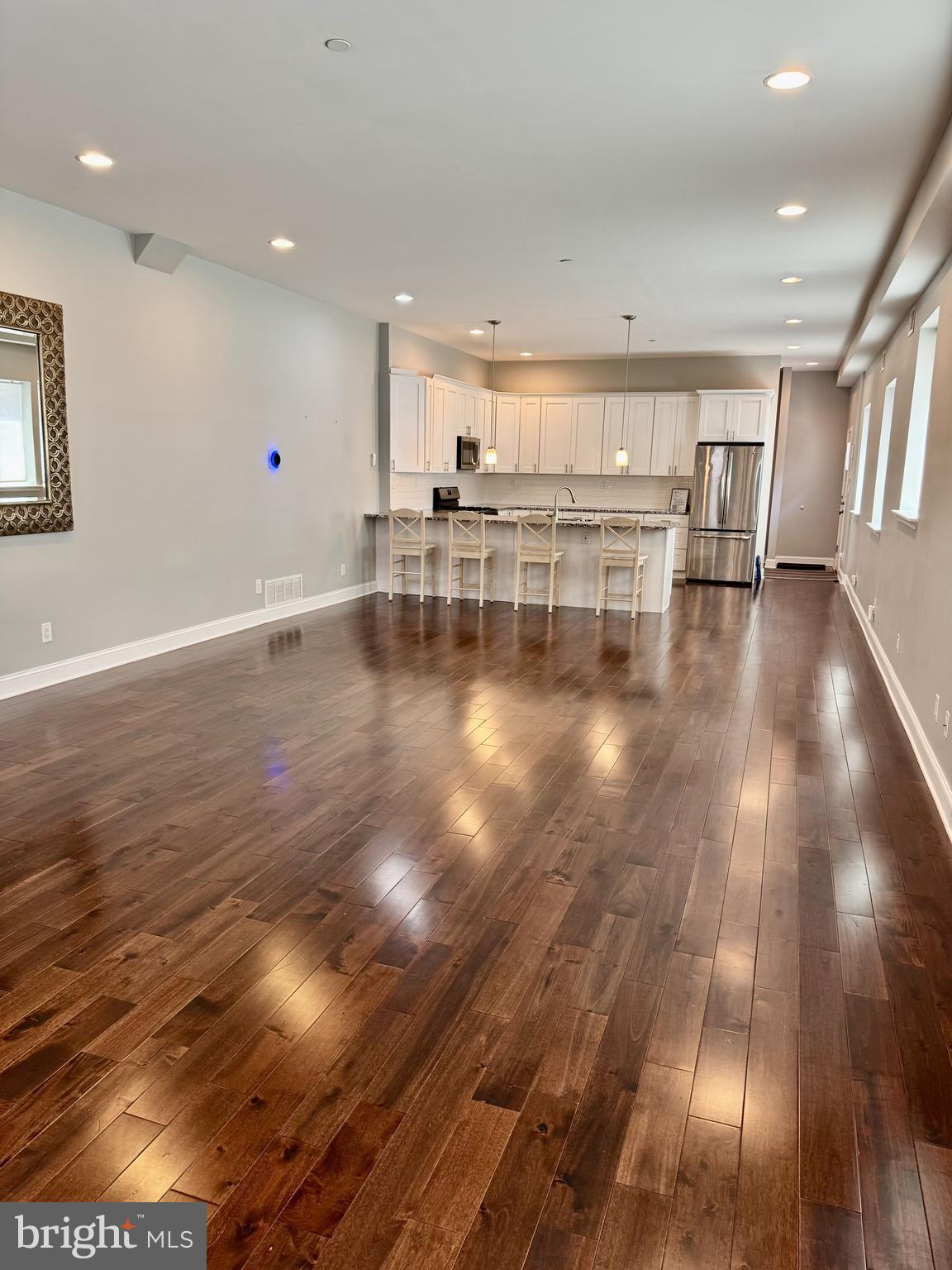 POINT BREEZE - Residential Lease