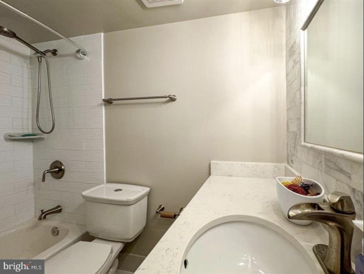 ROTONDA - Residential