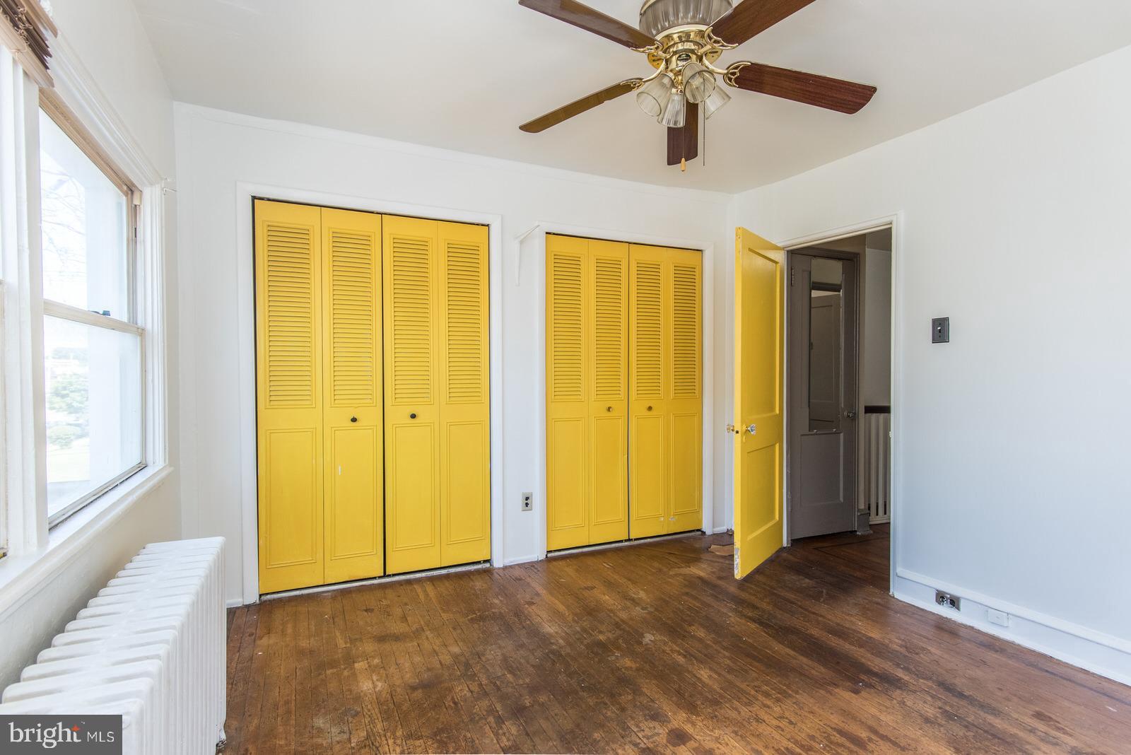 WEST OAK LANE - Residential