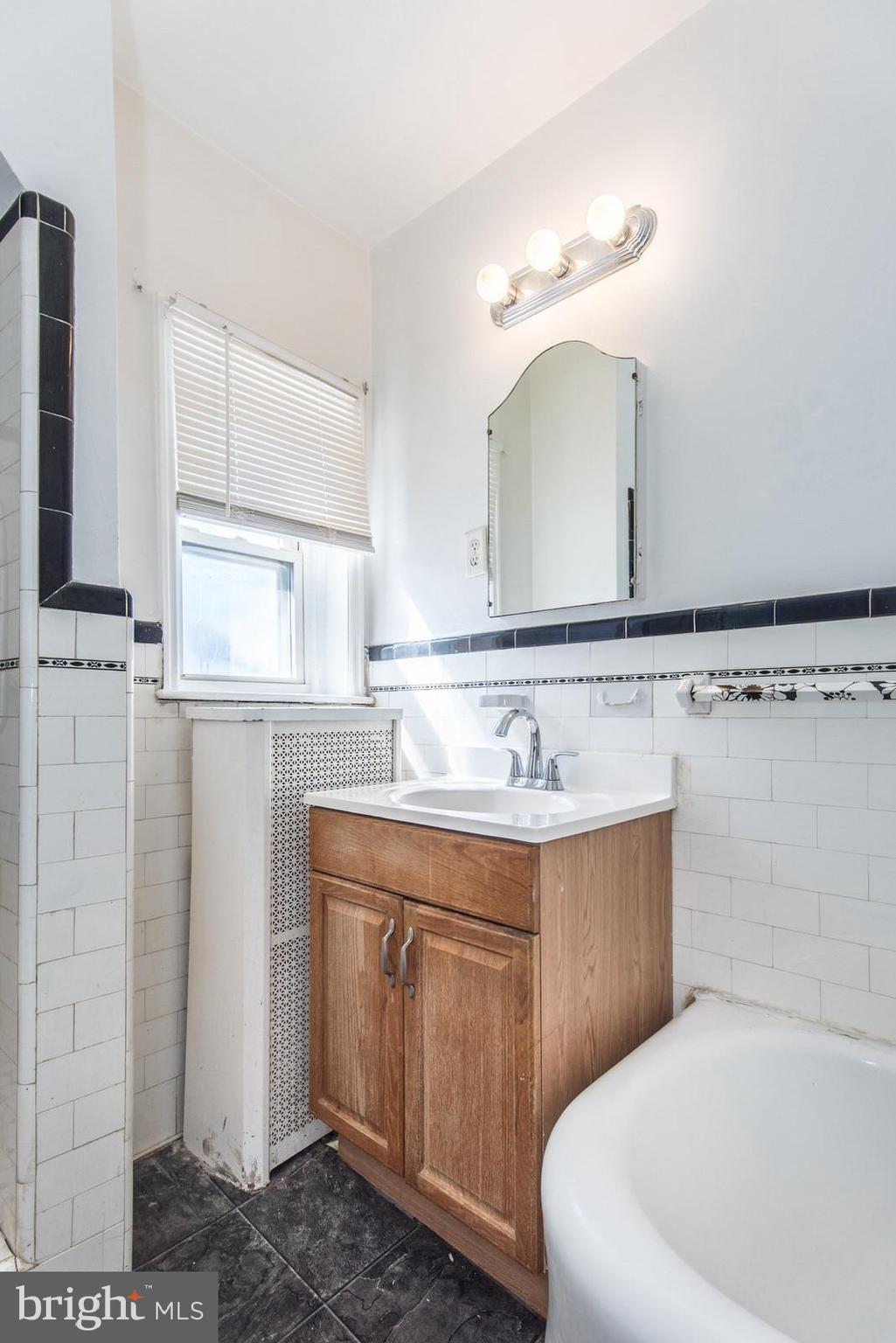 WEST OAK LANE - Residential