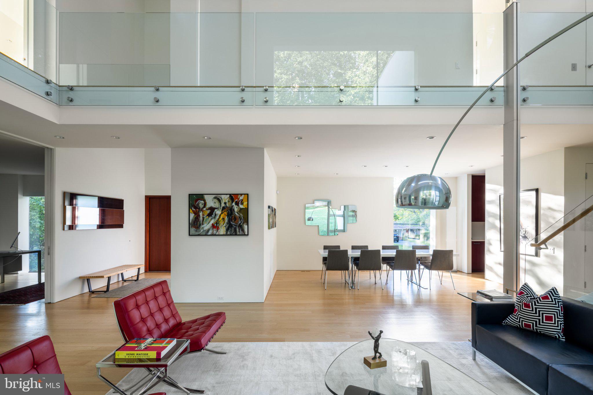 BANNOCKBURN ESTATES - Residential