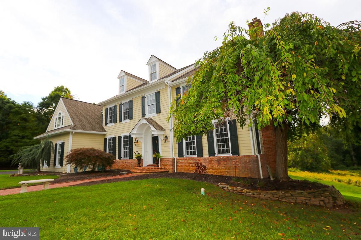 STONEGATE - Residential