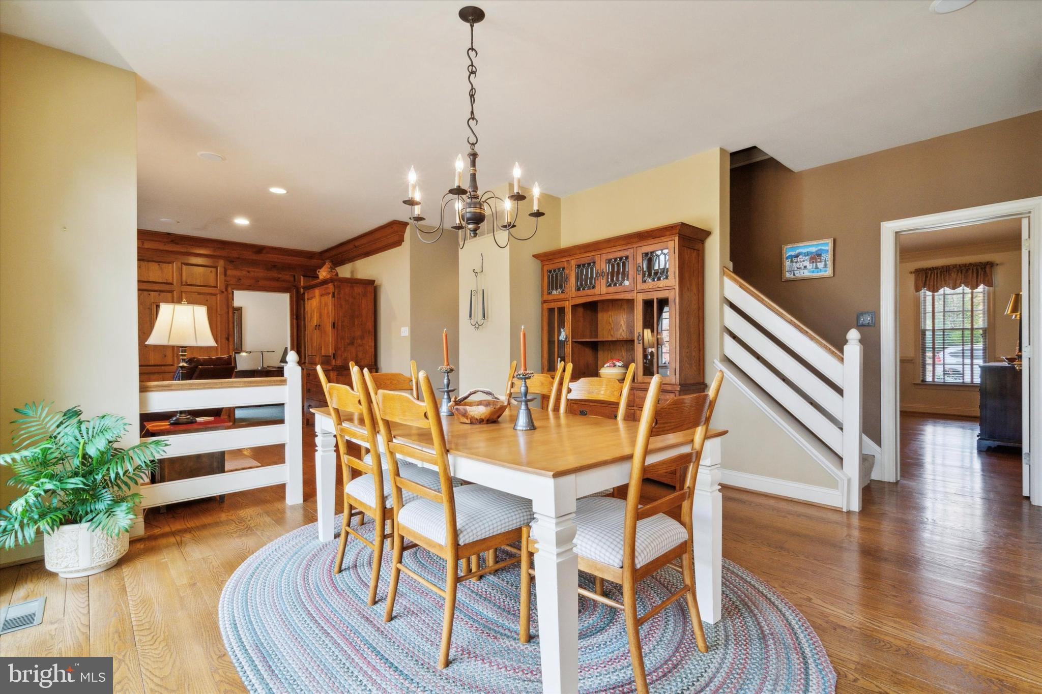 STONEGATE - Residential