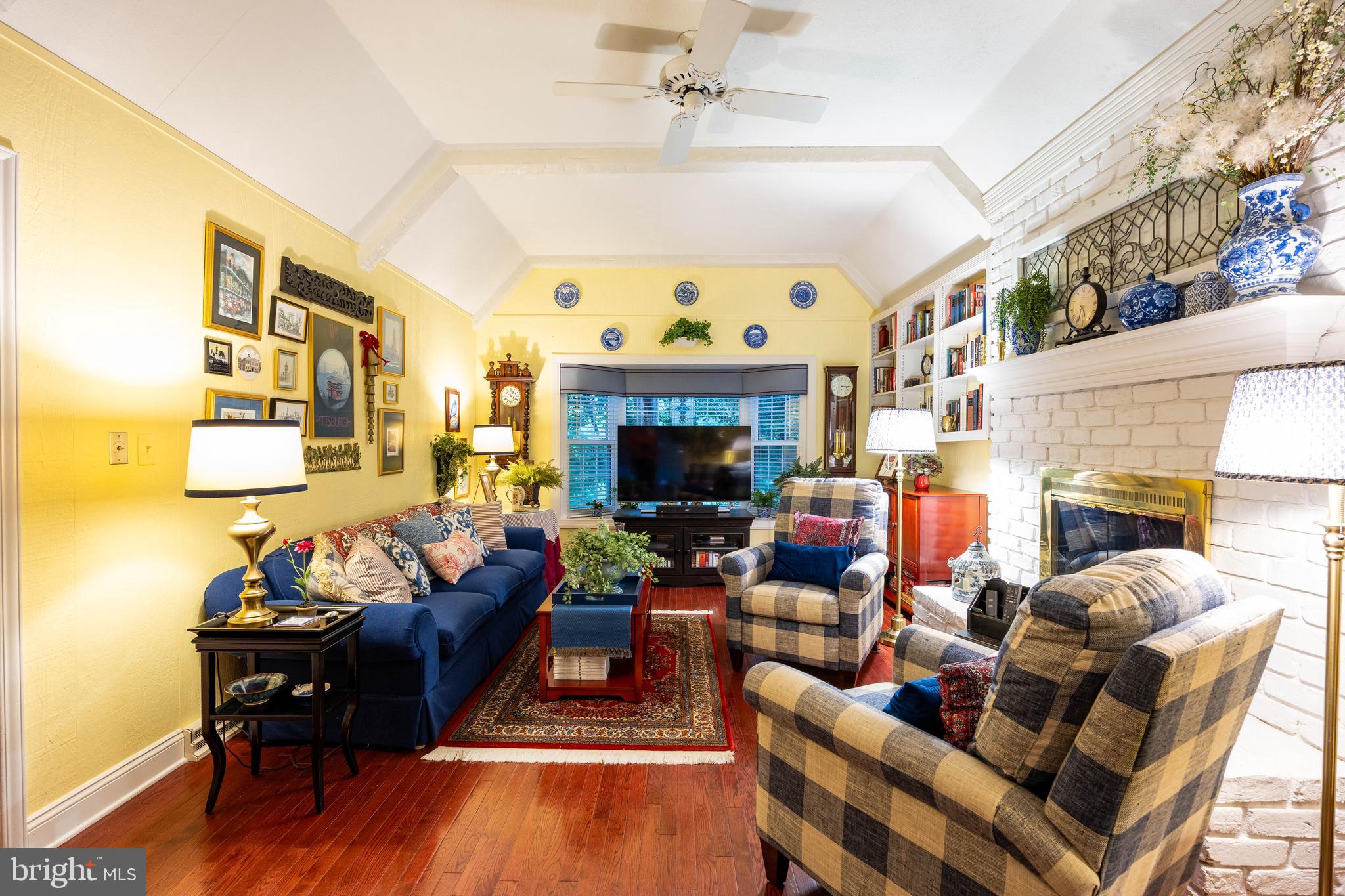 BERKELEY RIDGE - Residential