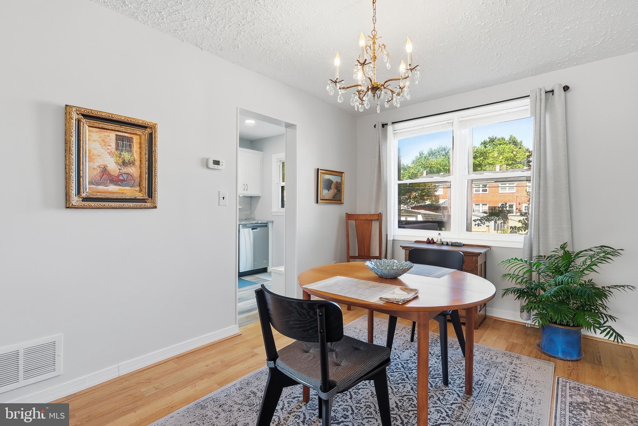 KINGS RIDGE - Residential