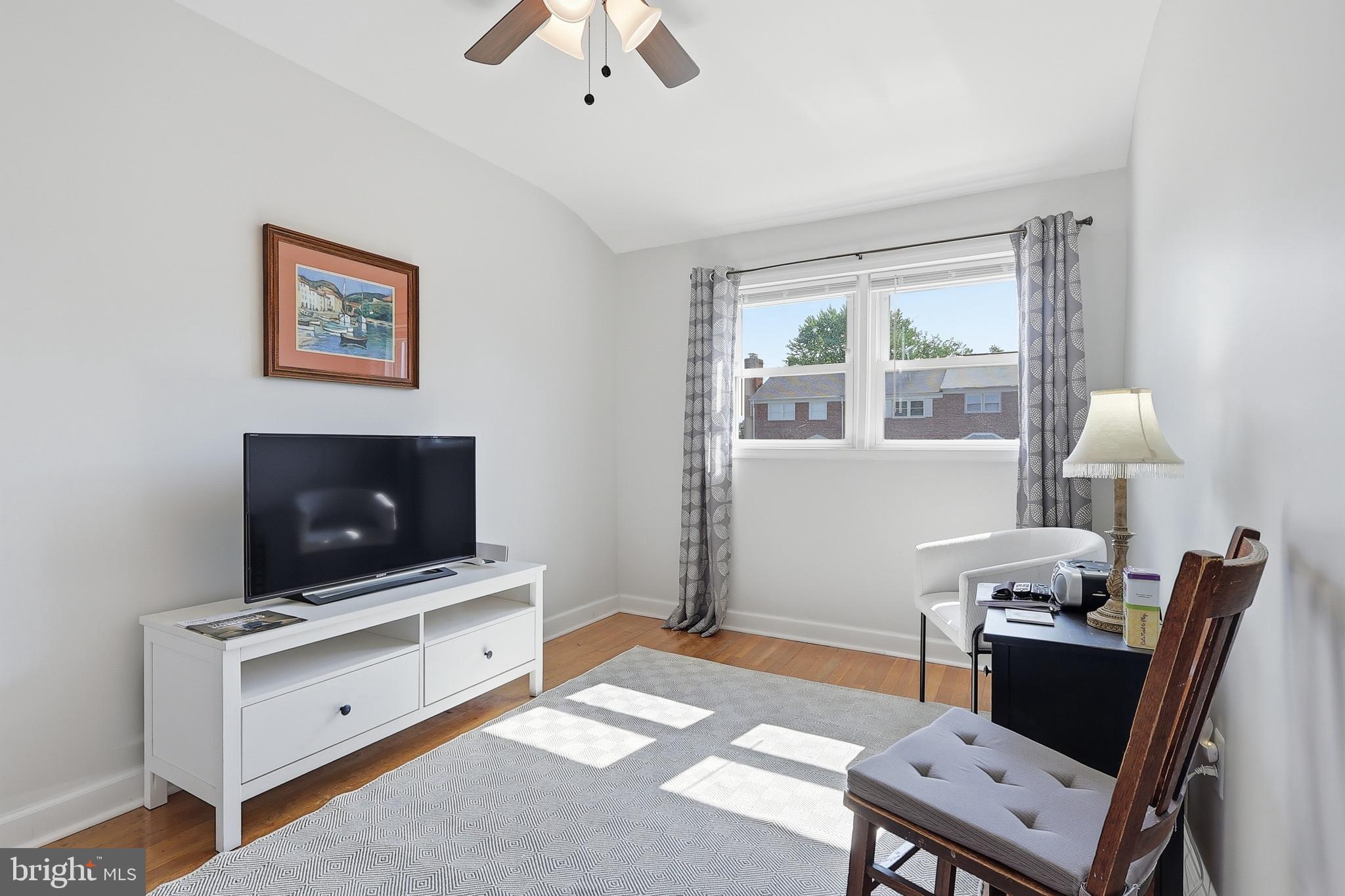 KINGS RIDGE - Residential