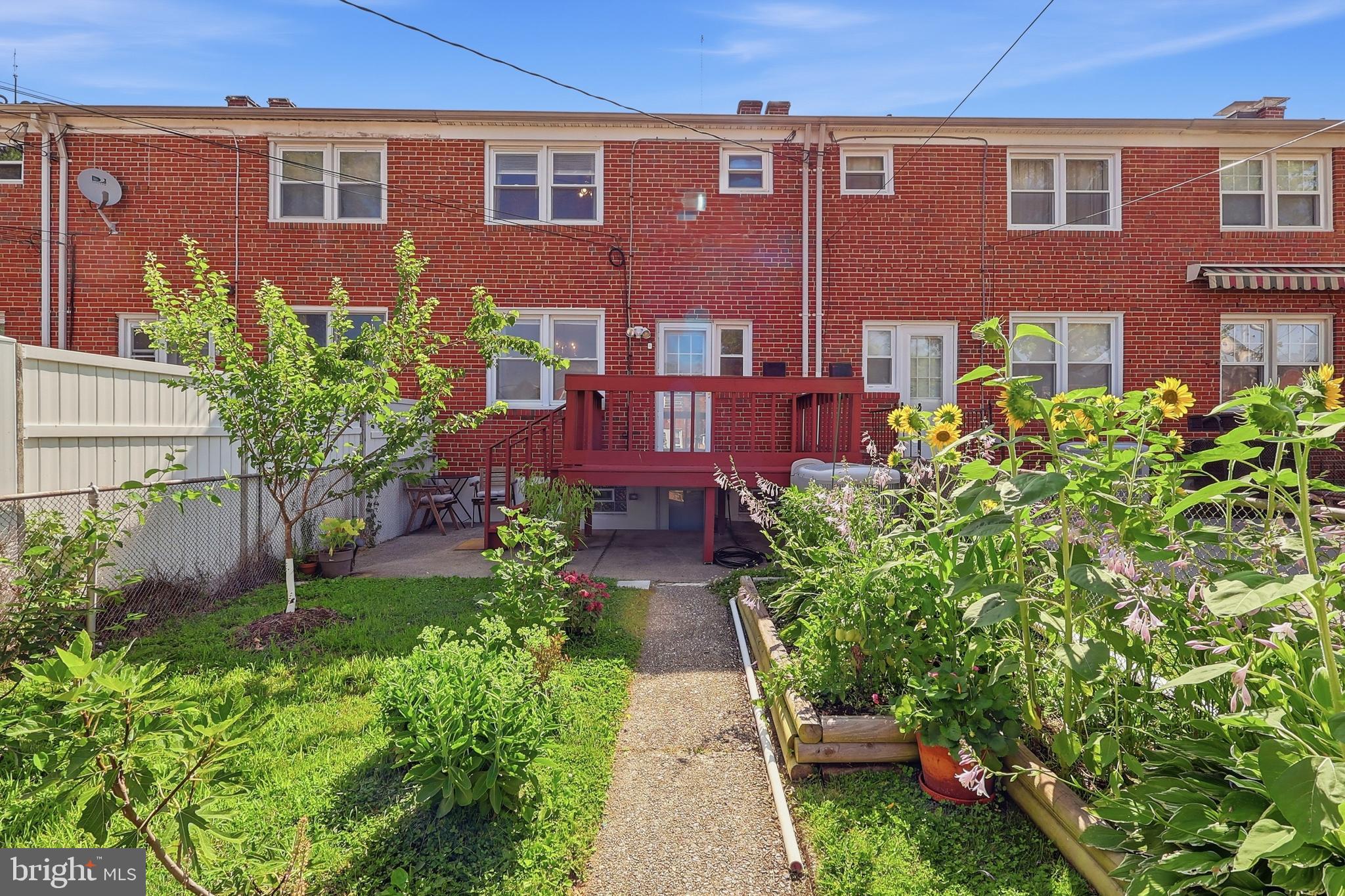 KINGS RIDGE - Residential