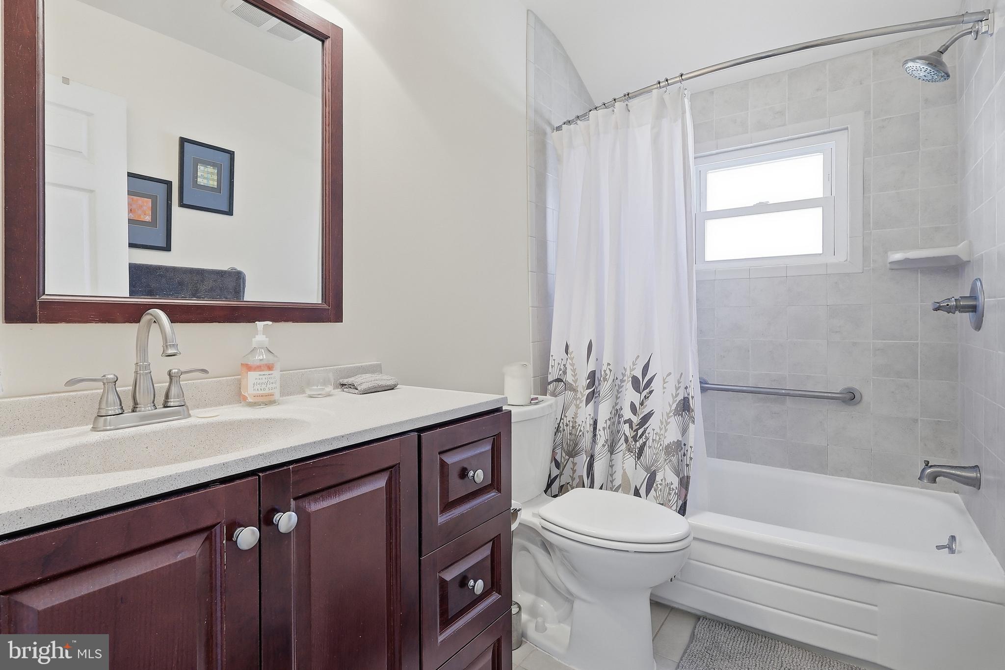 KINGS RIDGE - Residential