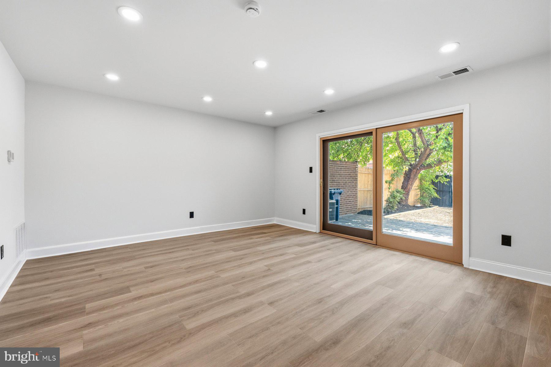 WESTOVER - Residential