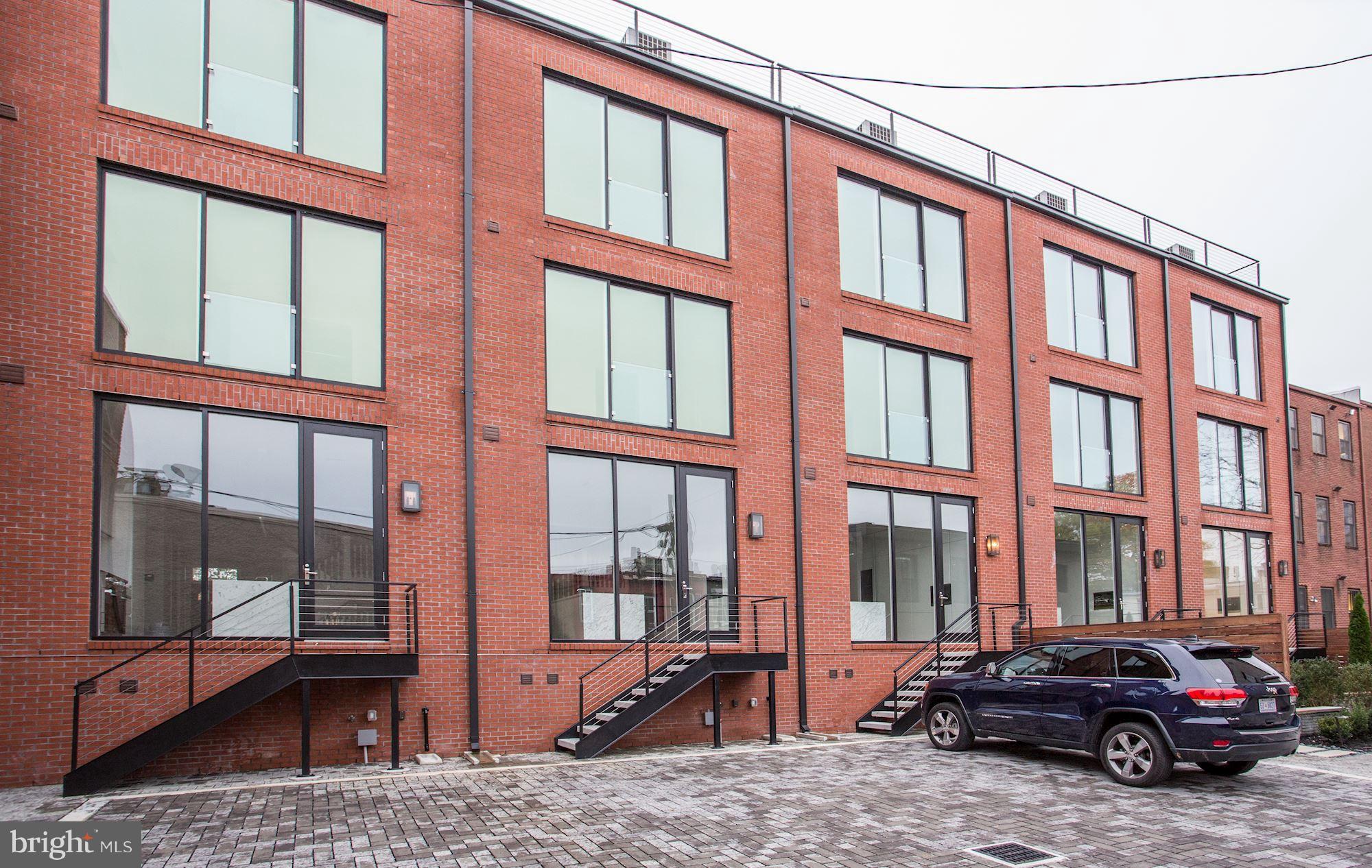 CAPITOL HILL - Residential